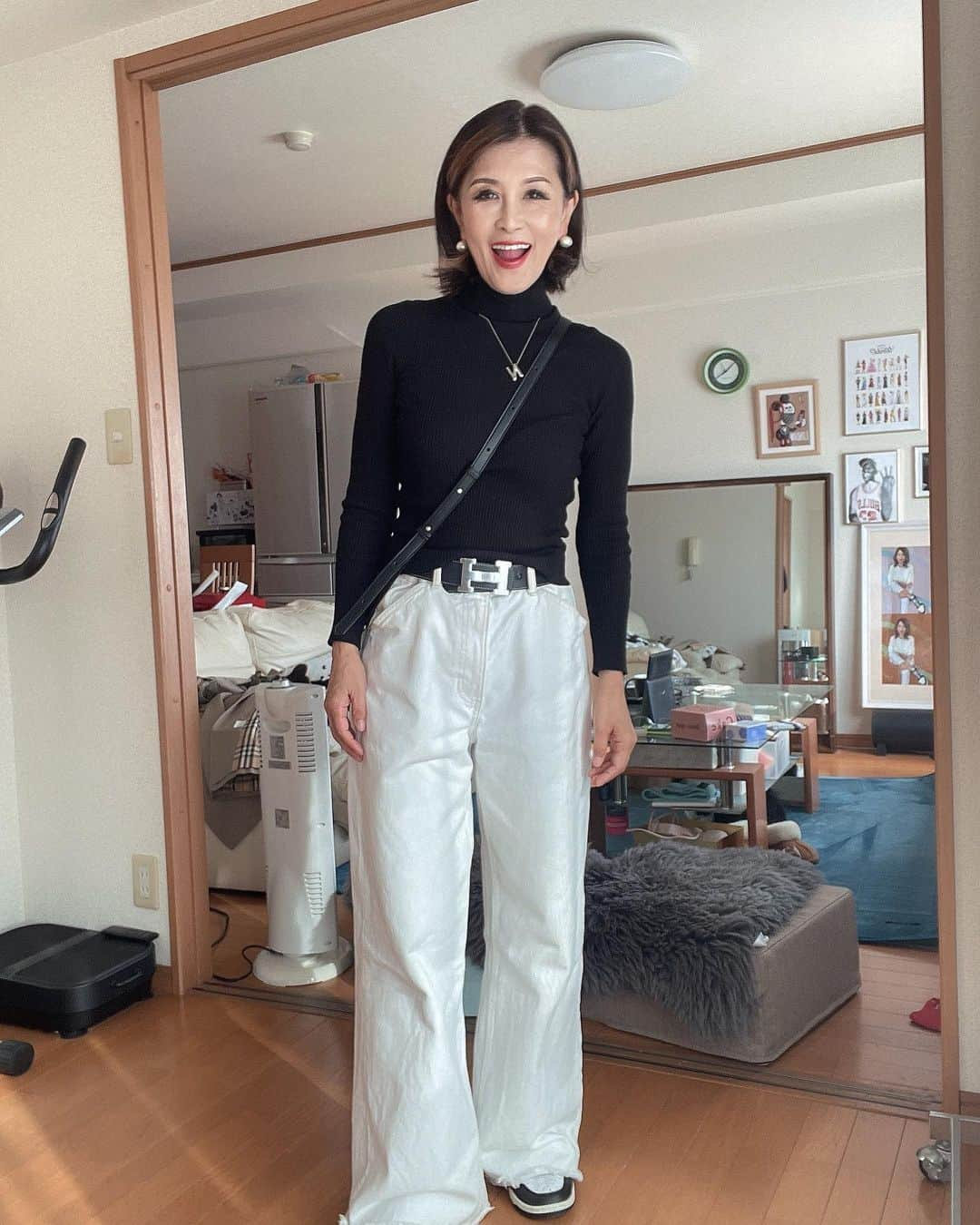 Naoko（なおこ）さんのインスタグラム写真 - (Naoko（なおこ）Instagram)「💇🏽‍♀️ 💇🏽‍♀️ 💇🏽‍♀️  happy Sunday  #筋トレ女子 #フィットネス女子#フィットネス#Fitness#筋トレ女子と繋がりたい #筋トレ好き#筋トレ好きと繋がりたい#減量 #くびれ#美ボディ #アラフィフ#アラフィフコーデ#ボディメイク #50代#健康 #熊本 #kumamoto」12月3日 17時37分 - smile_naohibi