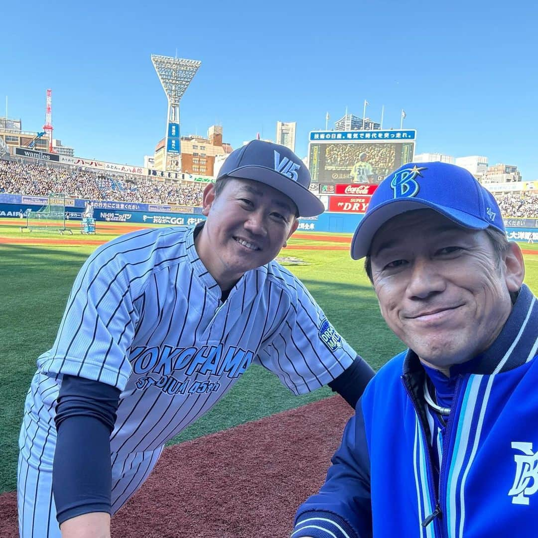 三浦大輔さんのインスタグラム写真 - (三浦大輔Instagram)「.  YOKOHAMA STADIUM  45th  DREAM MATCH！  ヨ・ロ・シ・ク！！  #yokohama #stadium #45 #th #dream #match #横浜denaベイスターズ  #監督 #三浦大輔 #ヨロシク」12月3日 17時50分 - d.miura_official