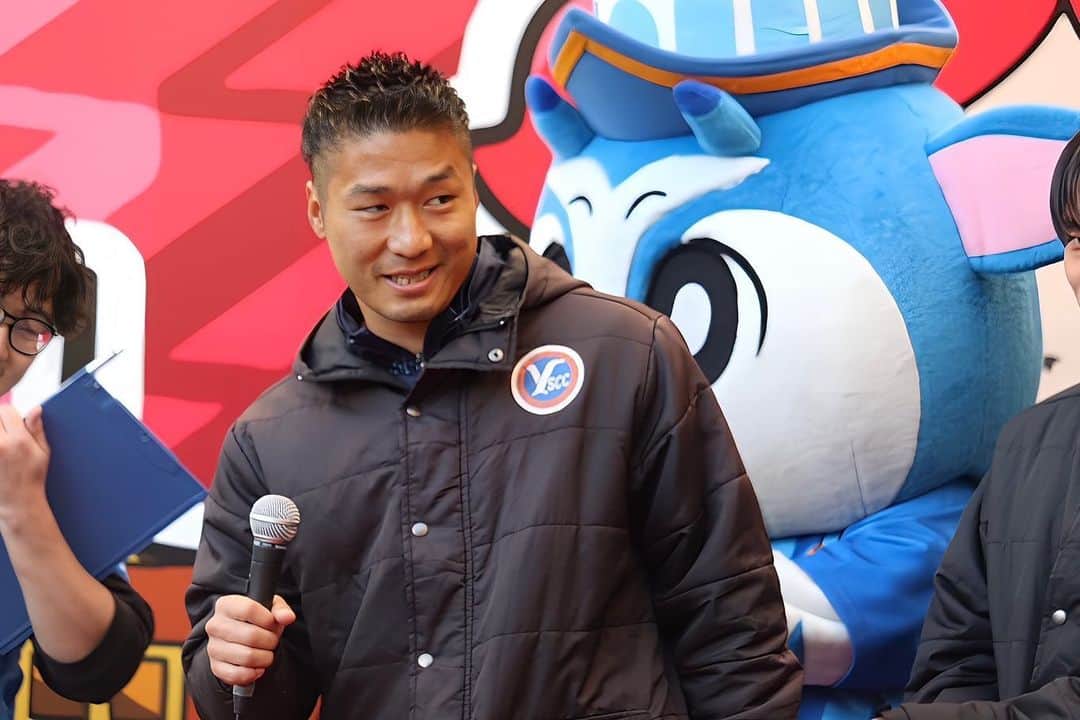 横浜スポーツ&カルチャークラブさんのインスタグラム写真 - (横浜スポーツ&カルチャークラブInstagram)「. 🔵🟠 2023シーズン報告会Photo📸  #yscc #Ｊ３ #Ｊリーグ #jleague #j3 #スポーツを未来へ繋ぐ #Ｊリーグ #2023 #横浜 #本牧 #soccer #サッカー #sports #bonera」12月3日 18時06分 - yscc_official