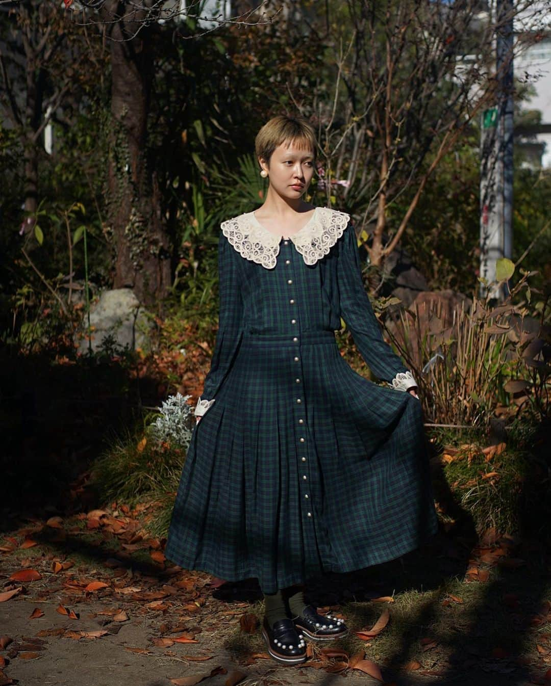 PUNK CAKEさんのインスタグラム写真 - (PUNK CAKEInstagram)「✨ONLINE STORE NEW ARRIVAL✨  ✨Vintage piping knit coat  ✨Big lace collar check long dress  12月営業日/ 月,木,金,土,日 営業時間/ 13:00～20:00  住所/ 東京都目黒区鷹番3-4-10 2F」12月3日 18時55分 - punk_cake