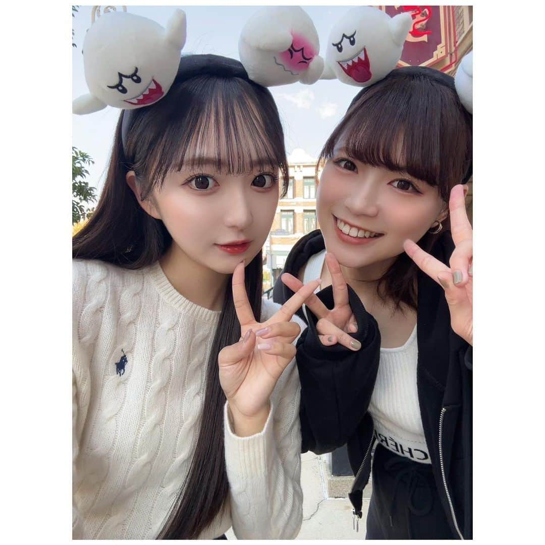 日比野芽奈さんのインスタグラム写真 - (日比野芽奈Instagram)「👭🤍 . . . ラフラフの唯一同い年メンバー ゆいちゃんと2人で行ってきたよ〜！！ . . . ふたりともユニバ初心者すぎて あせることもありましたが、 アトラクションもフードも すべて満喫してのでは...？という 感じでおなかいーっぱい🥹💖 . . . #universalstudios #universalstudiosjapan #usj #universalstudio #usjコーデ #usjハロウィン#ハロウィン #halloween #ユニバーサルスタジオ #ユニバーサルスタジオジャパン #ユニバーサルスタジオジャパン #ユニバ#ユニバコーデ#ユニバフード#ユニバカチューシャ #ユニバハロウィン#ユニバコーデ #ホラーナイト #ホラナイ #ハロウィーンホラーナイト #テレサ #テレサコーデ  #モノトーンコーデ #大阪観光  #ラフラフ」12月3日 19時00分 - hibino_meina