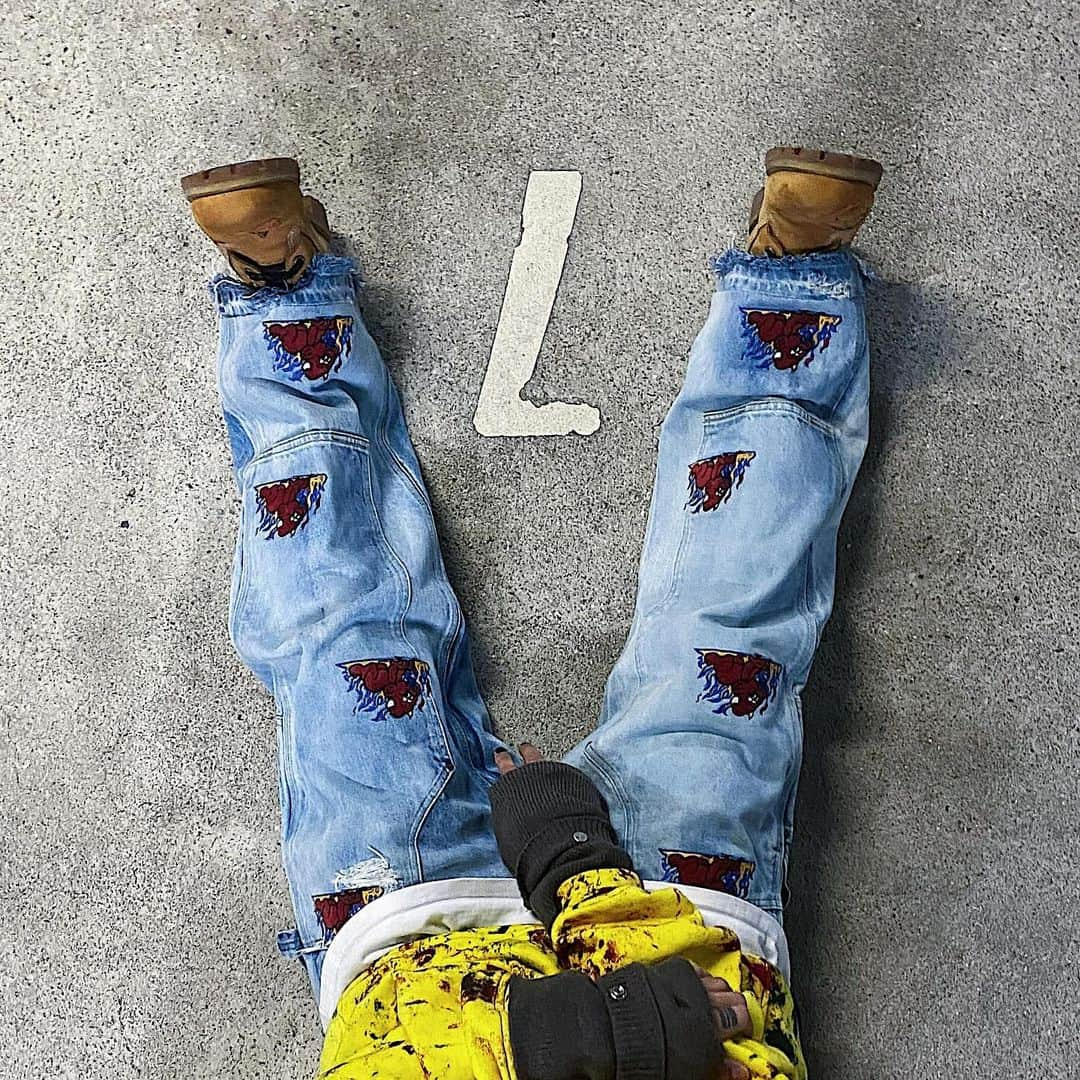 cherry worldwideさんのインスタグラム写真 - (cherry worldwideInstagram)「. SHAUN CRAWFORD " @shaun_crawford119  cherry Exclusive 』. . ⇒ " carthartt custom work pants " Lil Lenox ® " . Release online 🍒™ . 12 / 4 (mon) 20:00JST！！」12月3日 19時17分 - cherry__fukuoka