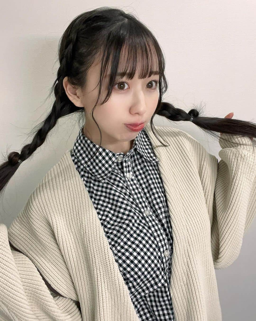 柳川みあさんのインスタグラム写真 - (柳川みあInstagram)「色んな感じで撮ってみたよ🐰❣️」12月3日 19時28分 - miapichan_