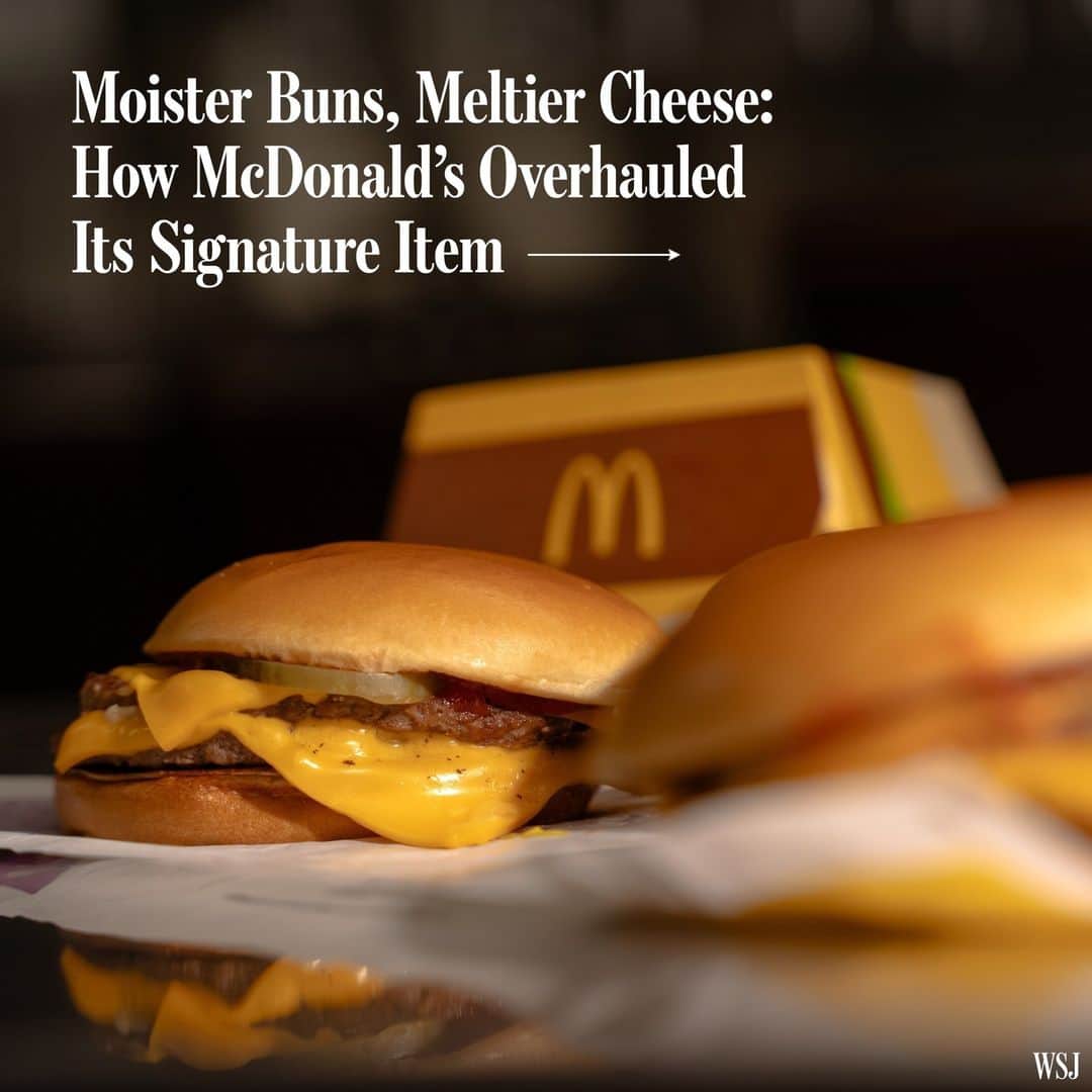 Wall Street Journalのインスタグラム：「McDonald’s decided it’s had enough with dry patties and squishy buns. For the past seven years, the chain that made its name on burgers has been on a quest to improve its signature offering.⁠ ⁠ The changes are now rolling out in the U.S., including on its Big Mac. The two all-beef patties are cooked in smaller batches for a more uniform sear. There’s more special sauce. The lettuce, cheese and pickles have been rethought to be fresher and meltier, and the bun is now a buttery brioche.⁠ ⁠ The more than 50 tweaks on its burgers add up to the fast-food chain’s biggest upgrades in decades to its core menu. With increased competition in the burger market, executives decided to revamp some of the industrial-scale techniques that have produced cheap, uniform burgers. In some cases, McDonald’s is reviving practices it scrapped long ago in a push for efficiency. ⁠ ⁠ “We can do it quick, fast and safe, but it doesn’t necessarily taste great. So, we want to incorporate quality into where we’re at,” said Chris Young, McDonald’s senior director of global menu strategy.⁠ ⁠ Read more at the link in our bio.⁠ ⁠ Photo illustration: Brian McGill for @wsjphotos; McDonald’s」