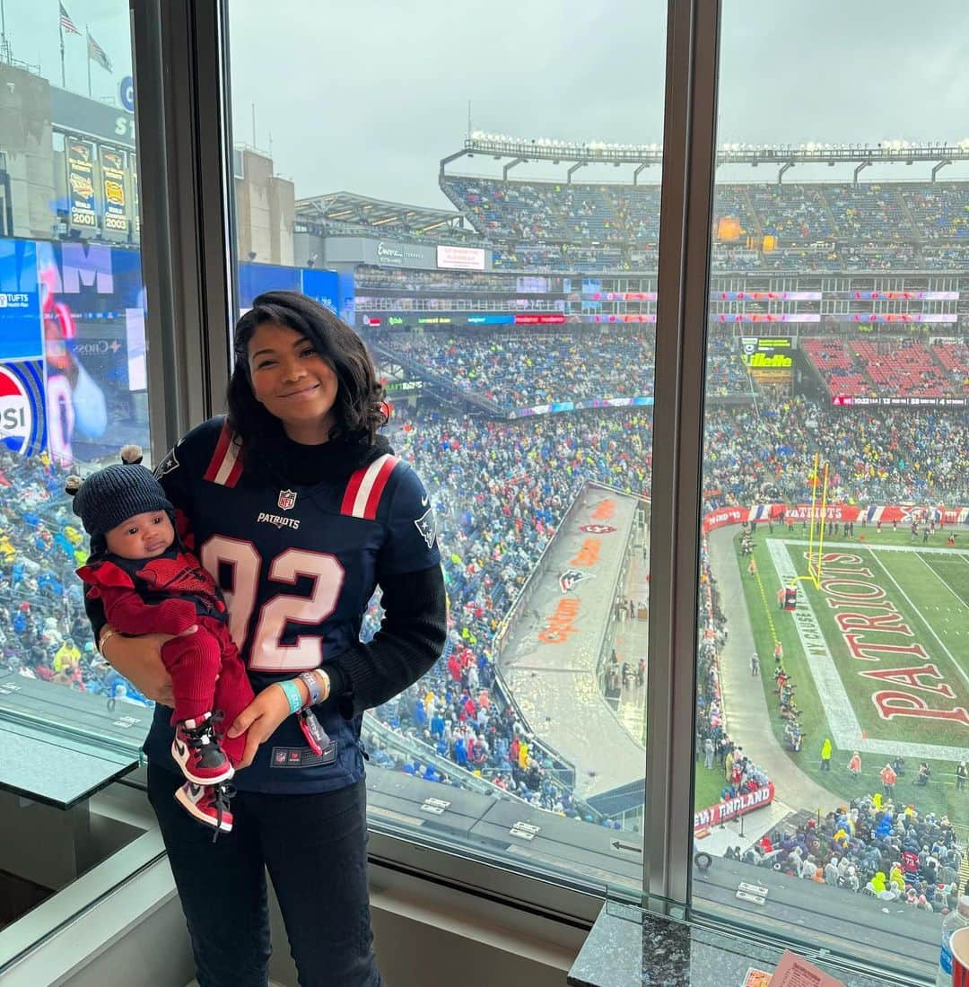 シャネル・イマンさんのインスタグラム写真 - (シャネル・イマンInstagram)「Our baby girl Capri’s first football game🏈 @chauxdown ❤️Team Godchaux @patriots 🙌🏾」12月4日 5時10分 - chaneliman