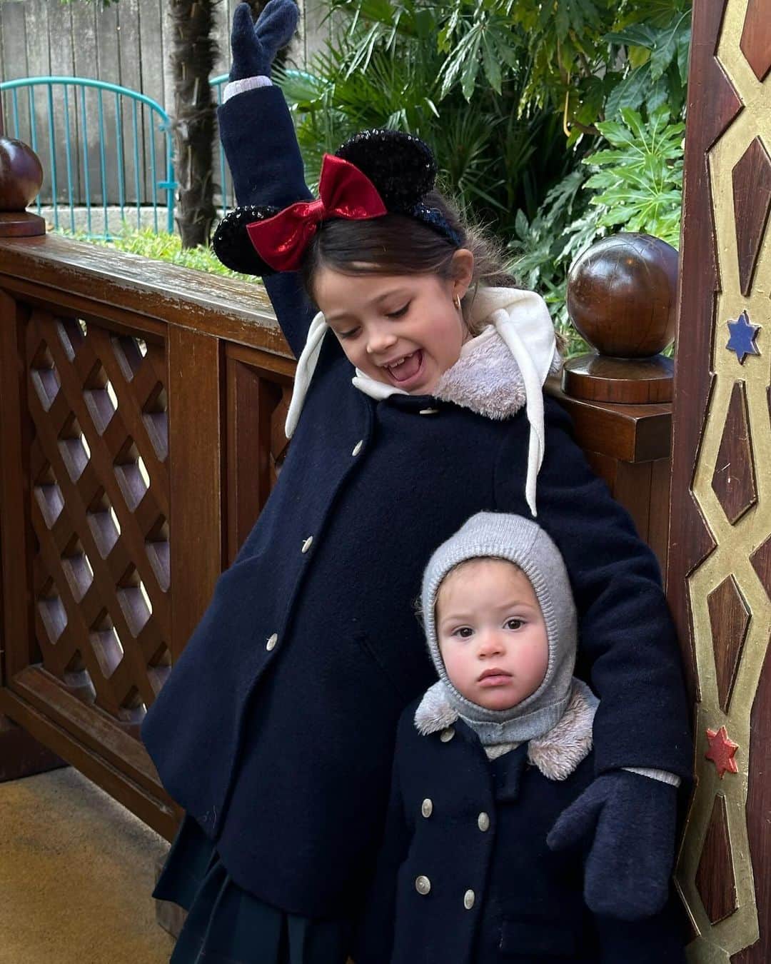 Mathilde Goehlerのインスタグラム：「Most magical place 🎀💖💗🎡 @disneylandparis annonce」