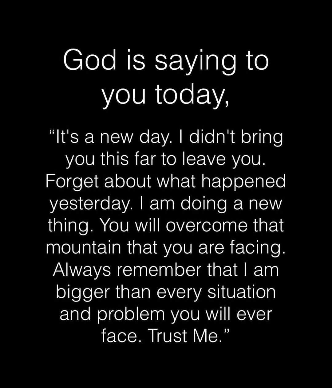 アンジー・ハーモンのインスタグラム：「Happy Sunday!!   Follow @marcusastanley for the most uplifting & comforting prayers/posts. His story is truly inspiring!   Have a beautiful & blessed week!   #blessed #grateful #happysunday ✝️❤️🙏🏼」