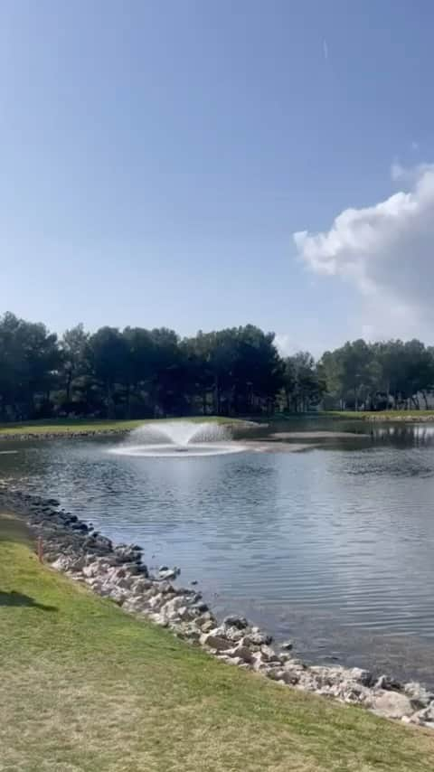 ラファエル・ナダルのインスタグラム：「¿Dónde estoy?  La respuesta: en historias   Where was I today? Check stories 😉🏌️‍♂️」