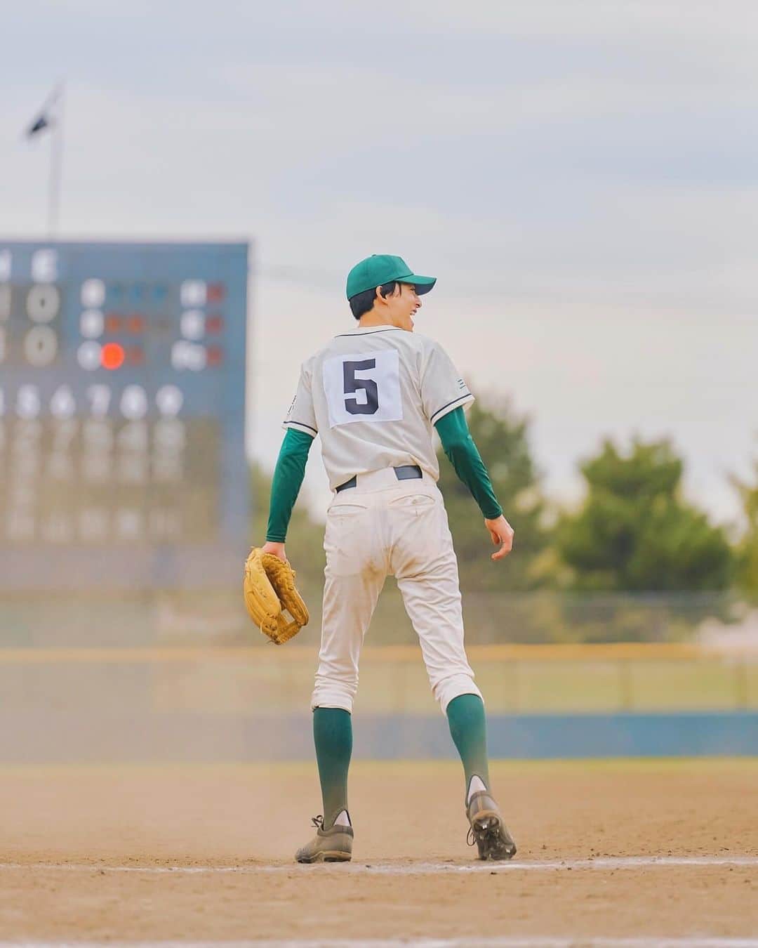 伊藤あさひのインスタグラム：「⚾️ 第8話ありがとうございました。 椿谷強くなったなー。 今までの越山、今の越山を背負った3年生だけのシーンが僕は好きでした。同時にすっげぇ寂しくなりました。 星葉戦、どう戦い成長していくのか、ぜひ見守ってください。 #下剋上球児」