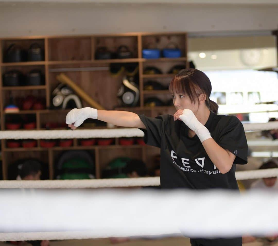 菅原美優さんのインスタグラム写真 - (菅原美優Instagram)「試合まであと6日  Photo:Sachiko Fujiwara  スポーツ系webサイト「&FLOW」に載せて頂きました！インタビューもあるので是非見てね❤️‍🔥  #k1wgp #k1」12月3日 22時19分 - miyuu11224028