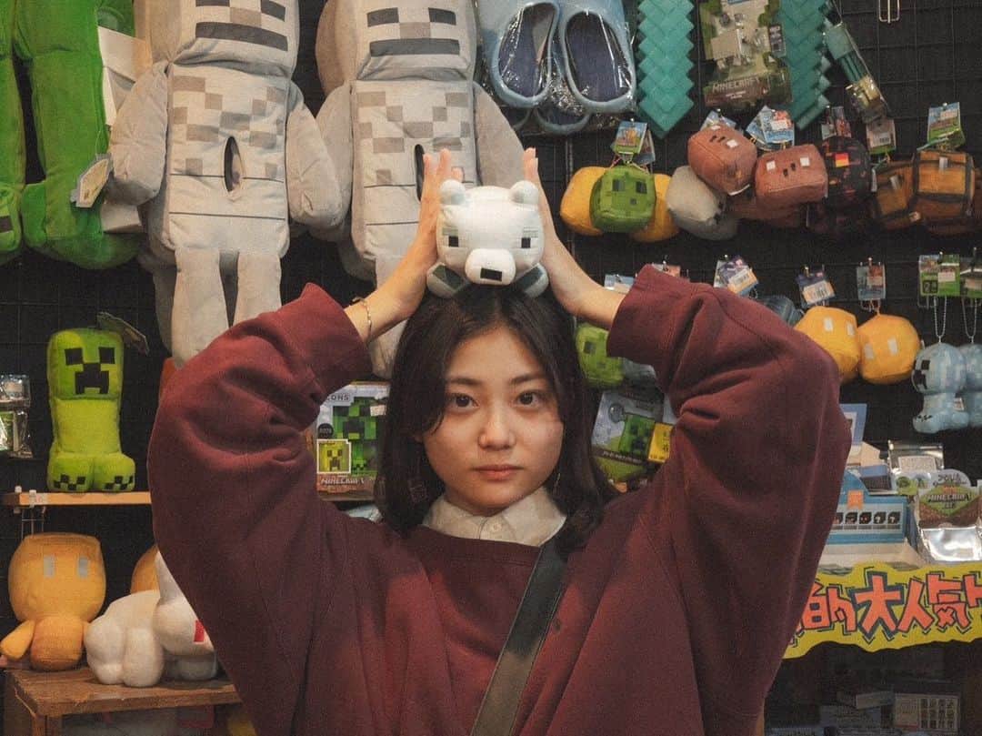 中心愛さんのインスタグラム写真 - (中心愛Instagram)「クルンクルン  #落書き #下北沢 #フィルム  #photo」12月3日 22時36分 - corocoro0317