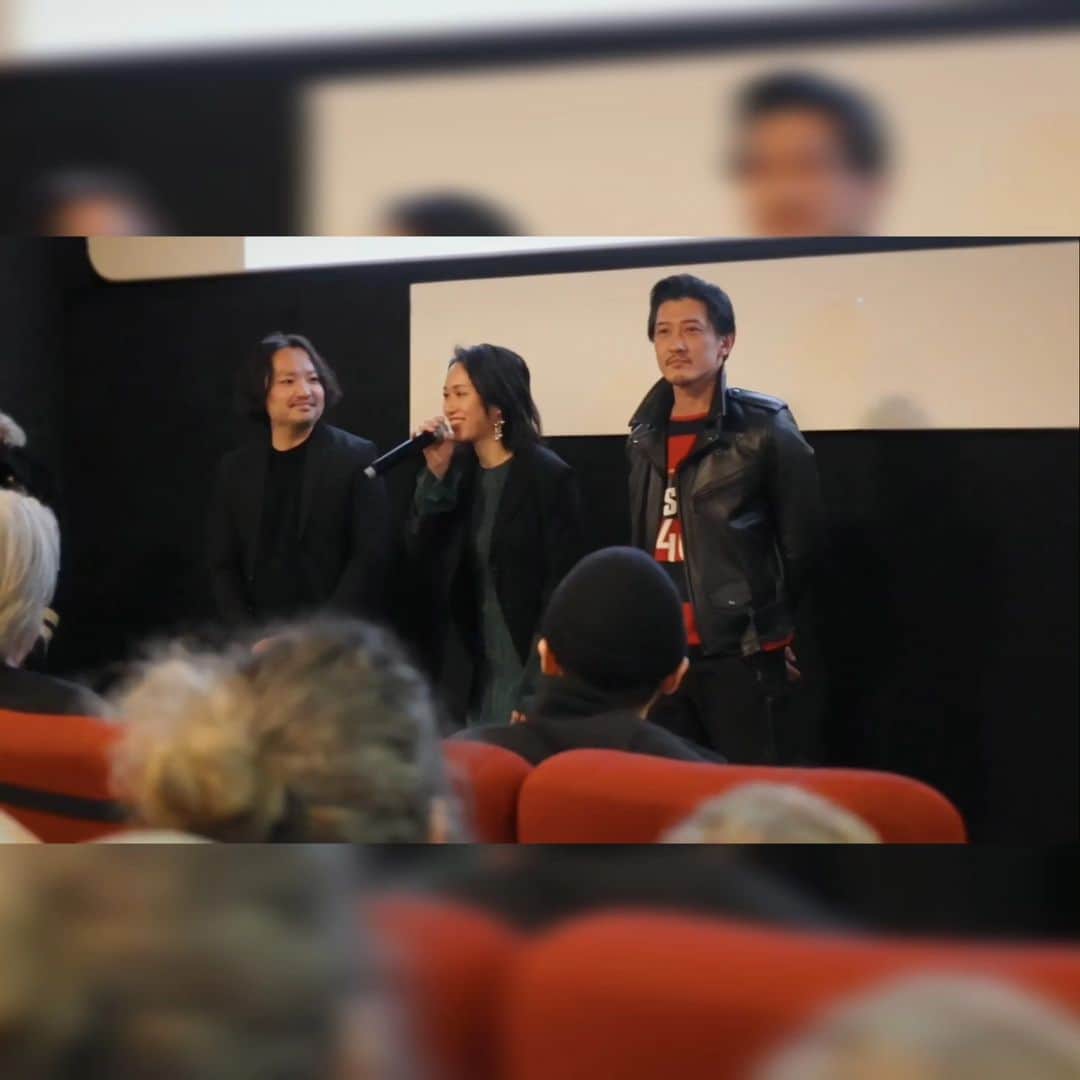 宇賀那健一さんのインスタグラム写真 - (宇賀那健一Instagram)「トリノ映画祭Craziesコンペティションにて『悪魔がはらわたでいけにえで私』がスペシャルメンションを受賞しました！！やった！！有難う御座います！  ”VISITORS-COMPLETE EDITION-" won a Special Mention in the Crazies Competition at the Torino Film Festival! We did it! Thank you very much!  It has been two years since the screening of "EXTRANEOUS MATTER-COMPLETE EDITION-" at the Torino Film Festival. I was very happy to be back in my favorite city of Torino and Torino Film Festival with my cast and producers, and to be reunited with my friends in Torino (all of whom I became friends with at the film festival two years ago).  This year's Torino Film Festival started with an opening party at the Venaria Palace, a World Heritage Site, followed by the Torino Film Lab party at Club Silencio, and a cocktail party at Mole Antonelliana, where gorgeous parties were held every day in a wonderful location, and every day New friends from all over the world were being made every day.  Tickets for ”VISITORS-COMPLETE EDITION-" were sold out by reservation. On the day of the screening, many people were still waiting in line for the cancellation. During the screening, there was a lot of laughter, and during the Q&A session, every time I answered a question, there was a round of applause, so many questions came one after another that we couldn't fit them in the time available.  I was so happy just for that, but I never expected to receive the Special Mention award. I am truly honored to be a part of such a wonderful film festival. I will continue to work hard and make films so that I can bring my work to this wonderful festival again. Grazie Torino!  『異物-完全版-』を上映していただいてから二年。 出演者、プロデューサーと共に、大好きなトリノの街とトリノ映画祭に帰ってこれたこと、そしてトリノにいる友人たち（二年前の映画祭で仲良くなった人たちばかりですが）と再会できたこと、とても嬉しかったです。  今年のトリノ映画祭は世界遺産のヴェナリア宮殿でのオープニングパーティーに始まり、クラブ・シレンシオでのトリノフィルムラボのパーティー、そしてモーレ・アントネリアーナでのカクテルパーティーなどなど素晴らしいロケーションの中での連日豪華なパーティーが開かれ、日々新しく世界中の友達が増えていきました。  そんな中、『悪魔がはらわたでいけにえで私』のチケットは予約完売。当日も沢山の方がキャンセル待ちの列に並んで下さっていました。 上映中は沢山の笑いが起こり、Ｑ＆Ａでは質問に答える度に拍手が起こり時間内には収まりきらないほどに質問が相次ぎ、映画館を出たあとも観たお客さんから沢山の嬉しい言葉をかけていただける、という幸せな最高に時間を過ごさせてもらいました。  それだけでとても嬉しかったのに、まさかのスペシャルメンション受賞。こんな素晴らしい映画祭で…本当に光栄です。 またこの素晴らしい映画祭に作品を持ってこれるように頑張って映画を作り続けます。 Grazie Torino!!  #TFF41  #torinofilmfestival #あくわた #悪魔がはらわたでいけにえで私」12月3日 22時35分 - kenichiugana