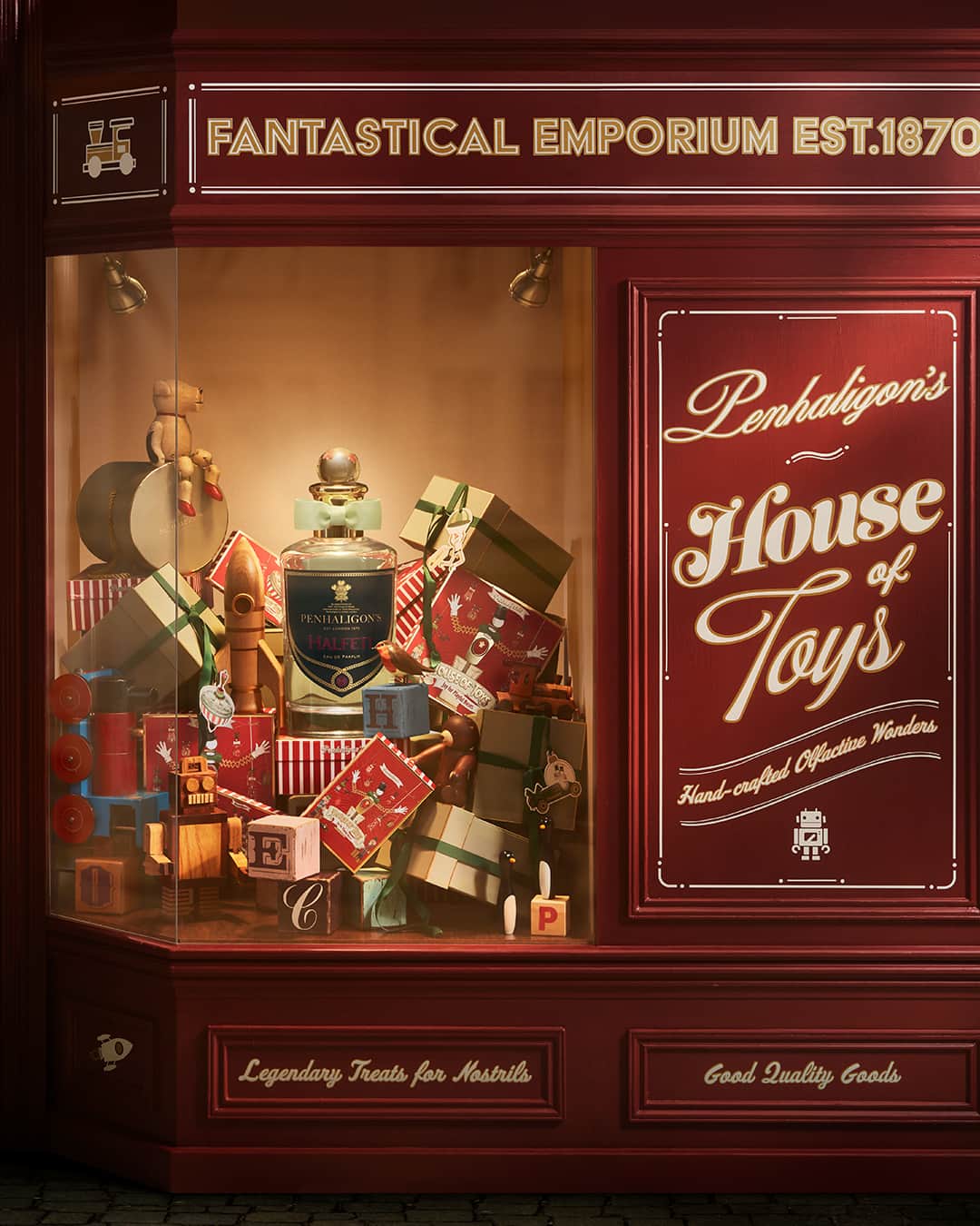 ペンハリガンのインスタグラム：「A wander down to Penhaligon's House of Toys is full of redolent delights: none more so than our Trade Routes Collection, perfect for those with a curious nose and a scents of adventure.」