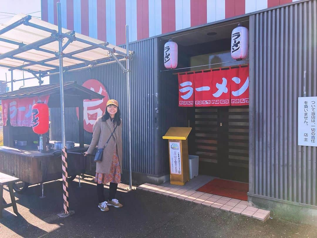 上原ひろみのインスタグラム：「Shimizu! Thank you so much for such a warm welcome back! Enjoyed every smile! Aaaand Yes! Ramen!! & Tuna bowl」