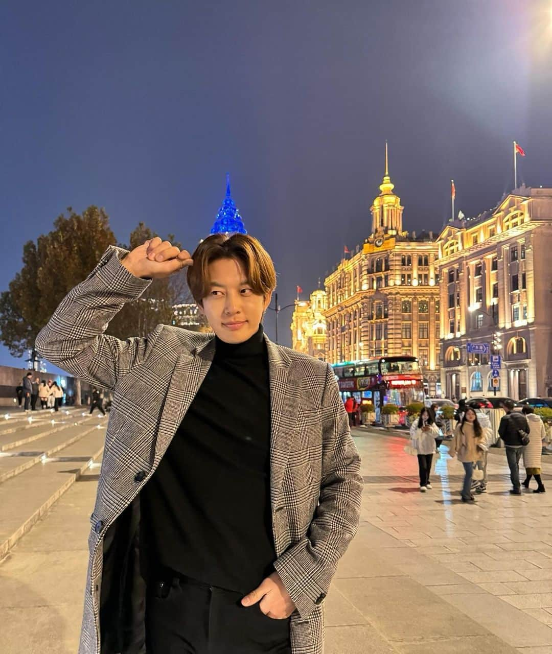 SE7ENのインスタグラム：「#thebund 👑」