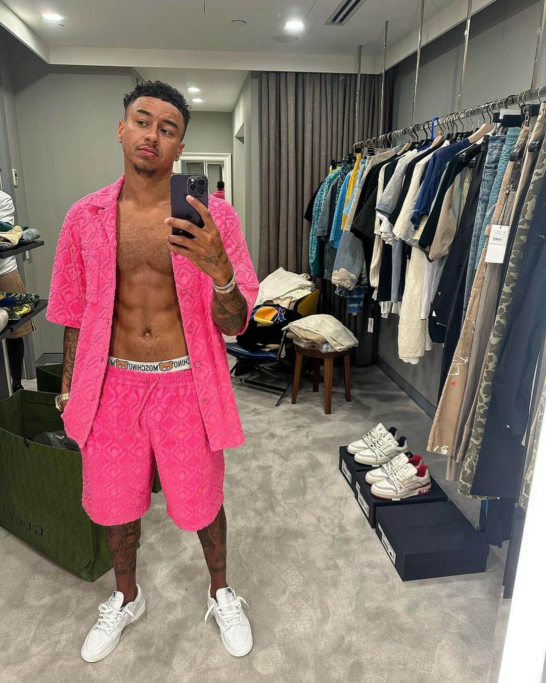 ジェシー・リンガードのインスタグラム：「Archives 🦋❤️🤞🏾」