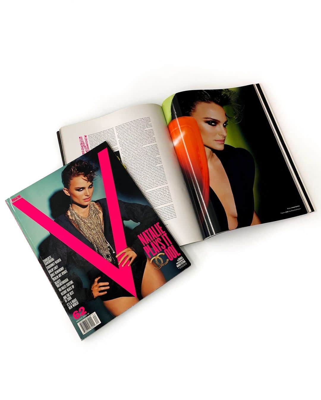 V Magazineのインスタグラム：「#CollectorsClub | Surprise! V Magazine is ringing in the holidays early with a special gift for our devoted readers and fellow fashion devotees. Leading up to the new year, we are returning to our archive to unearth limited, rare copies of some of our issues for a limited time only.  Re-Introducing: V62 starring @natalieportman  It’s Natalie or nothing! Inside the Winter 2009 issue, V reveals Portman like you've never seen her before, photographed by @mariotestino for three covers. Step back in time inside the pages of this issue for a round up of the best of 2009 from fashion to music, an exclusive conversation with Sigourney Weaver on why the world needs better Sci-Fi, and so much more!  Want to own this piece of fashion history? Only one copy of this issue will be sold, so head to shop.vmagazine.com (link in bio) to purchase V62 Winter 2009.」