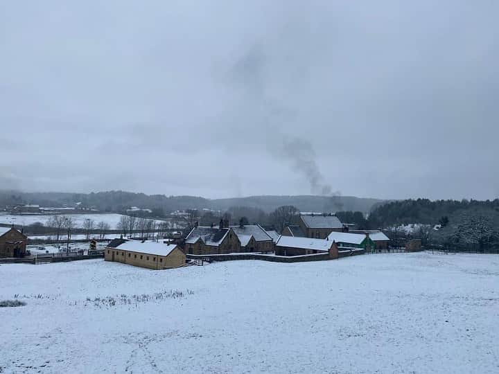 ベーミッシュ美術館のインスタグラム：「Snowy Sunday at Beamish Museum 😍❄️」