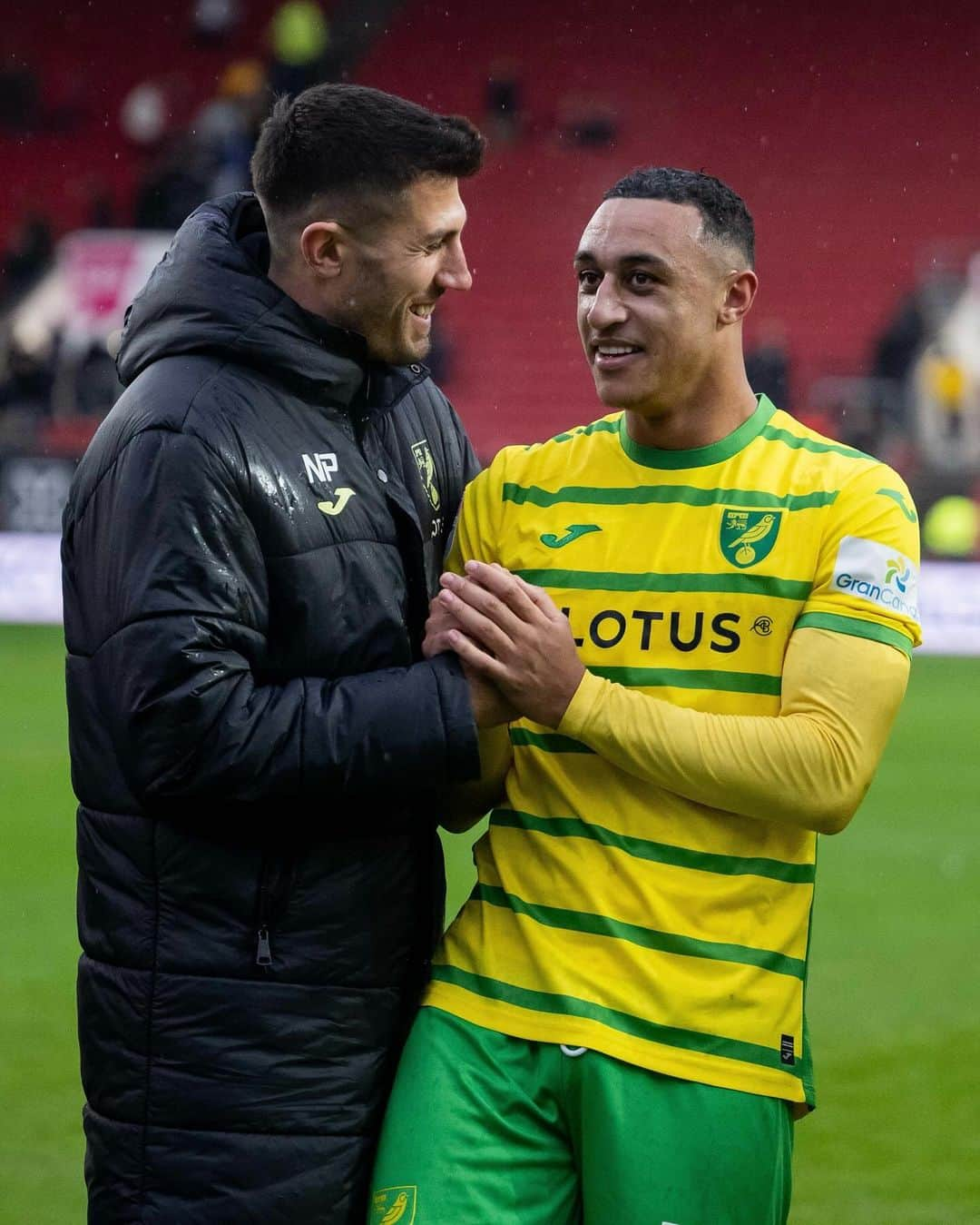 ノリッジ・シティFCさんのインスタグラム写真 - (ノリッジ・シティFCInstagram)「Today’s player of the match ☝️🇮🇪」12月4日 6時32分 - norwichcityfc