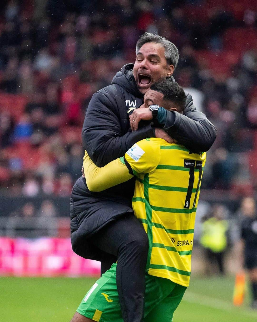 ノリッジ・シティFCさんのインスタグラム写真 - (ノリッジ・シティFCInstagram)「Today’s player of the match ☝️🇮🇪」12月4日 6時32分 - norwichcityfc