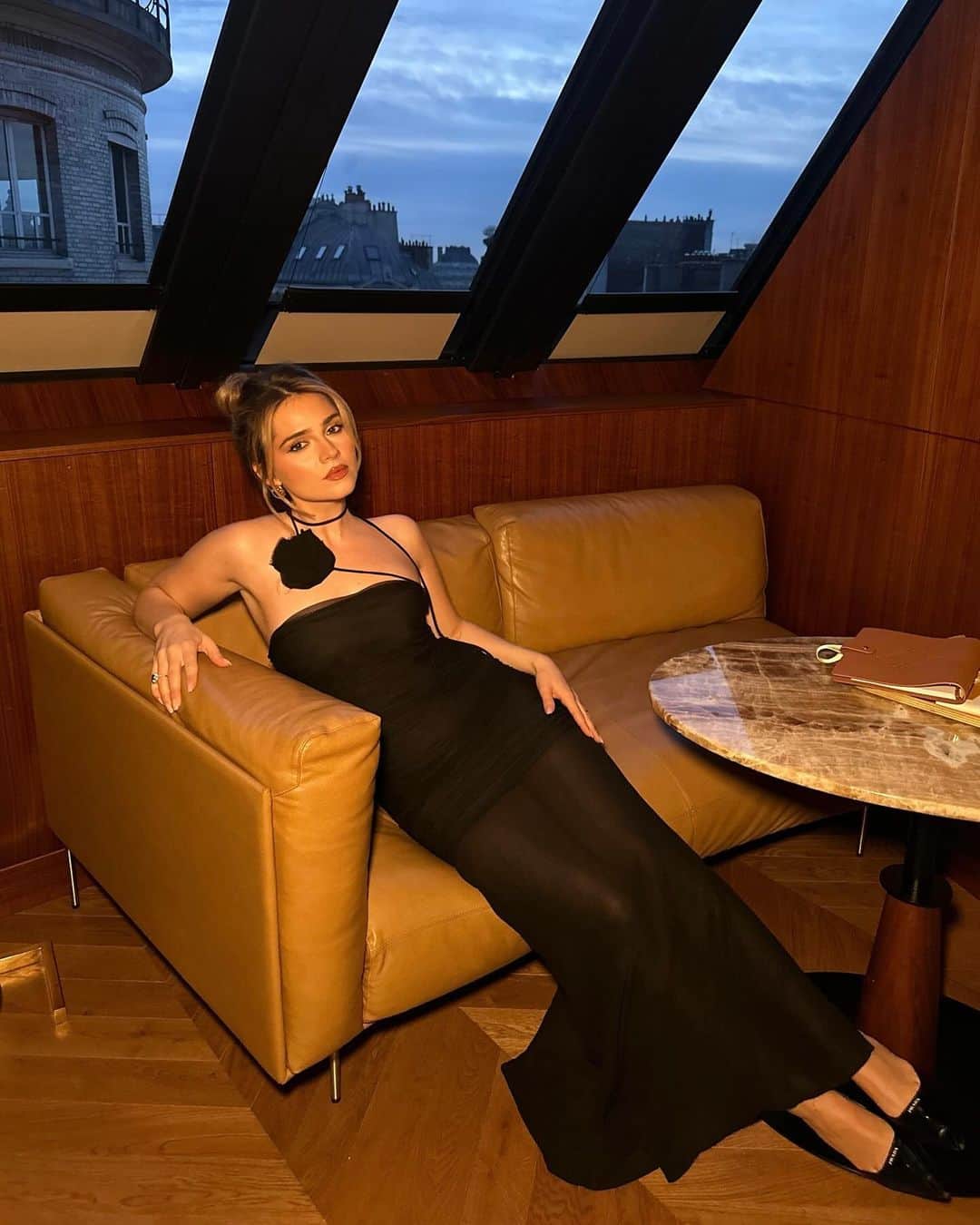 Jessy Hartelのインスタグラム：「Anzeige/ three days in Paris 🎀❄️ @hotelmadamereve」