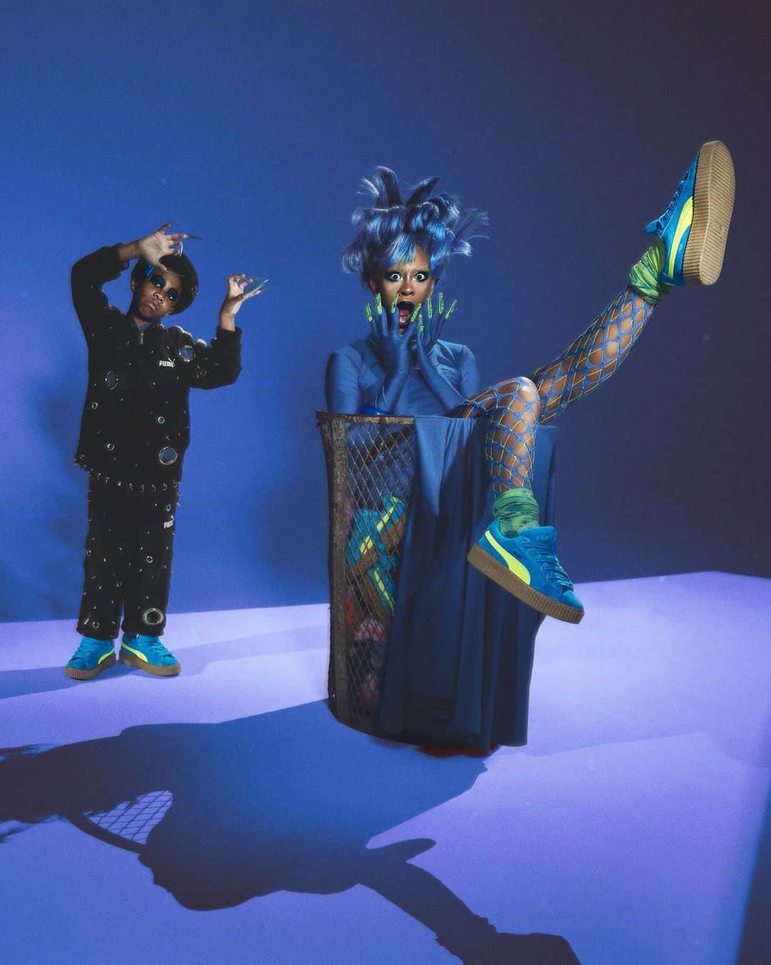 プーマのインスタグラム：「It’s a family thing 💙 @riconasty & her son Cameron wear the Creeper Phatty by @badgalriri.  #FENTYxPUMA」
