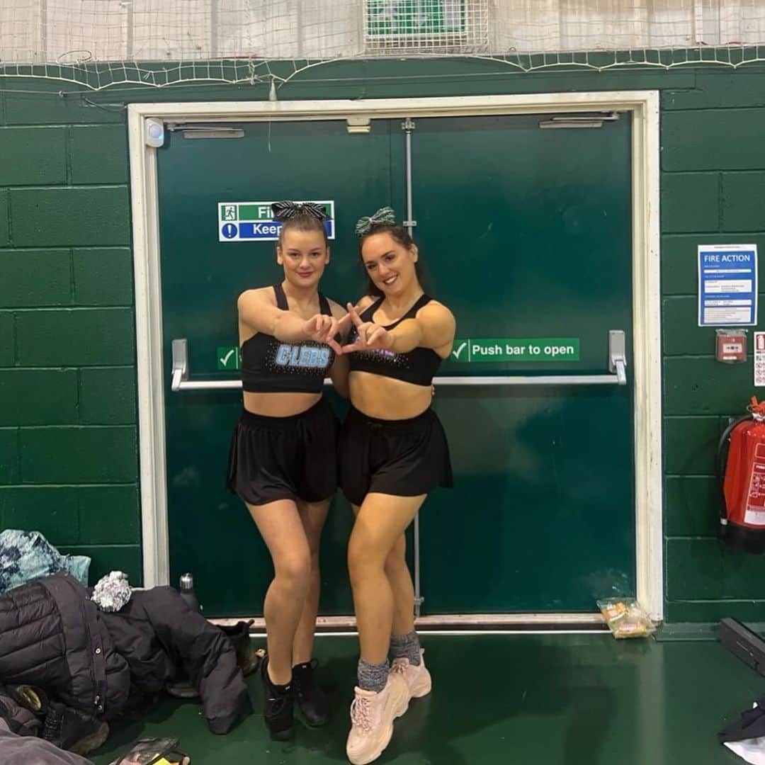 エイミー・ティンクラーのインスタグラム：「First EMCA showcase ✅   Two personal 0 runs ✅」