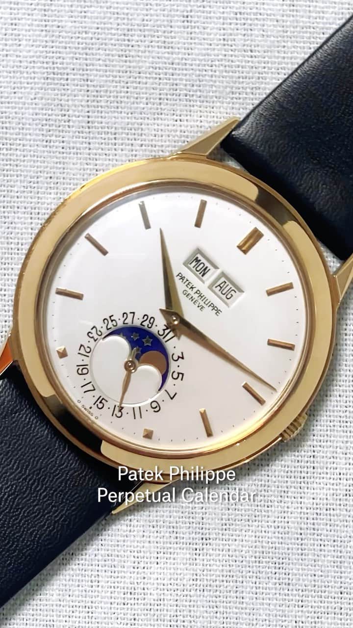 クリスティーズのインスタグラム：「Like Andy Warhol himself, this superb second series Patek Philippe reference 3448 has become a legend.   Manufactured in 1977, this highly important 18K gold automatic perpetual calendar wristwatch with moon phases is exceptional in both provenance and craftsmanship. This watch was originally sold by Patek Philippe in 1978 and auctioned in 1988 a year after Warhol’s death, and again sold at auction in 2014.   This wonderfully preserved wristwatch has hit the market once again— offering collectors a truly rare opportunity to acquire an already serious vintage Patek Philippe further imbued with the immeasurable prestige of once belonging to Warhol.   Learn more about the Important Watches sale via the LinkinBio!   Important Watches | New York | 5 December」