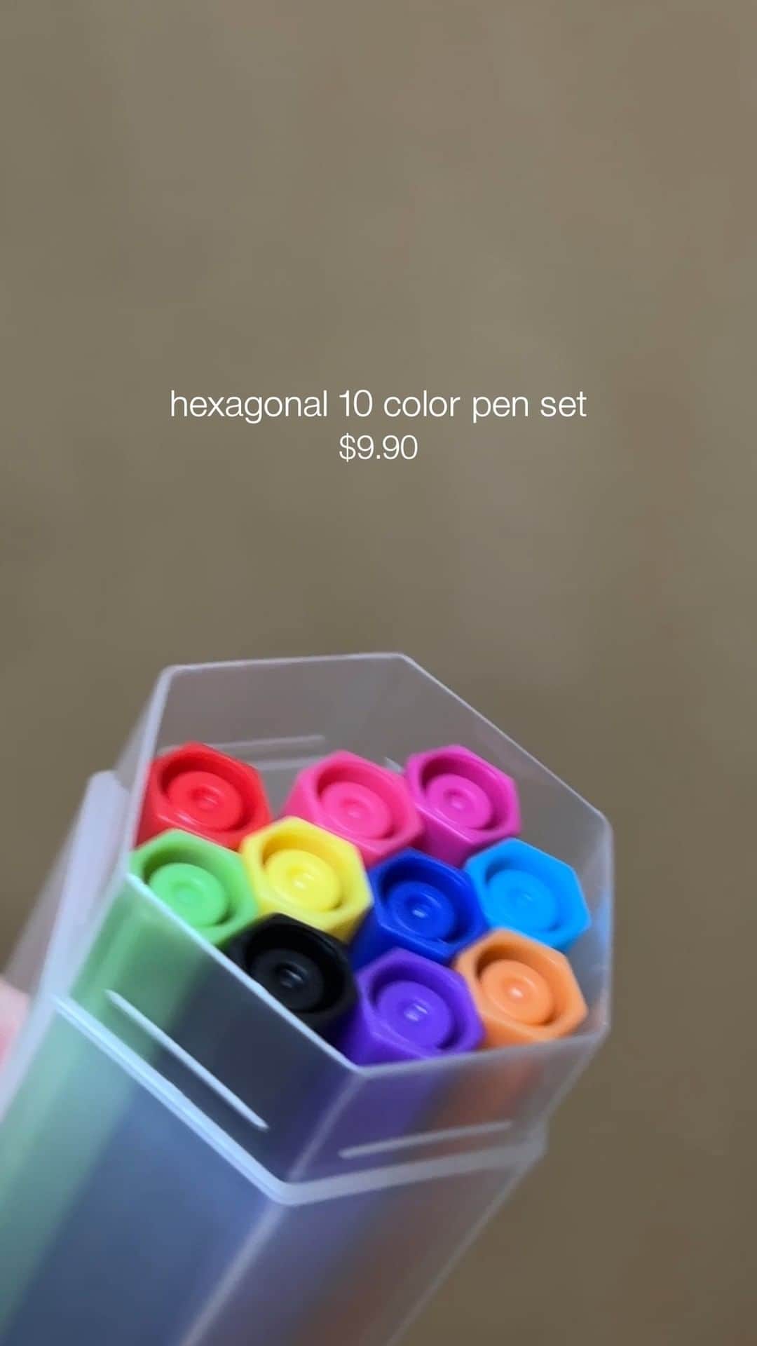MUJI USAのインスタグラム：「Sometimes, it's the little things that matter most ❤️  Shop MUJI Stocking Stuffers under $10 in stores and online.  #MUJI #MUJIUSA #MUJIGift #365DaysofJoy」