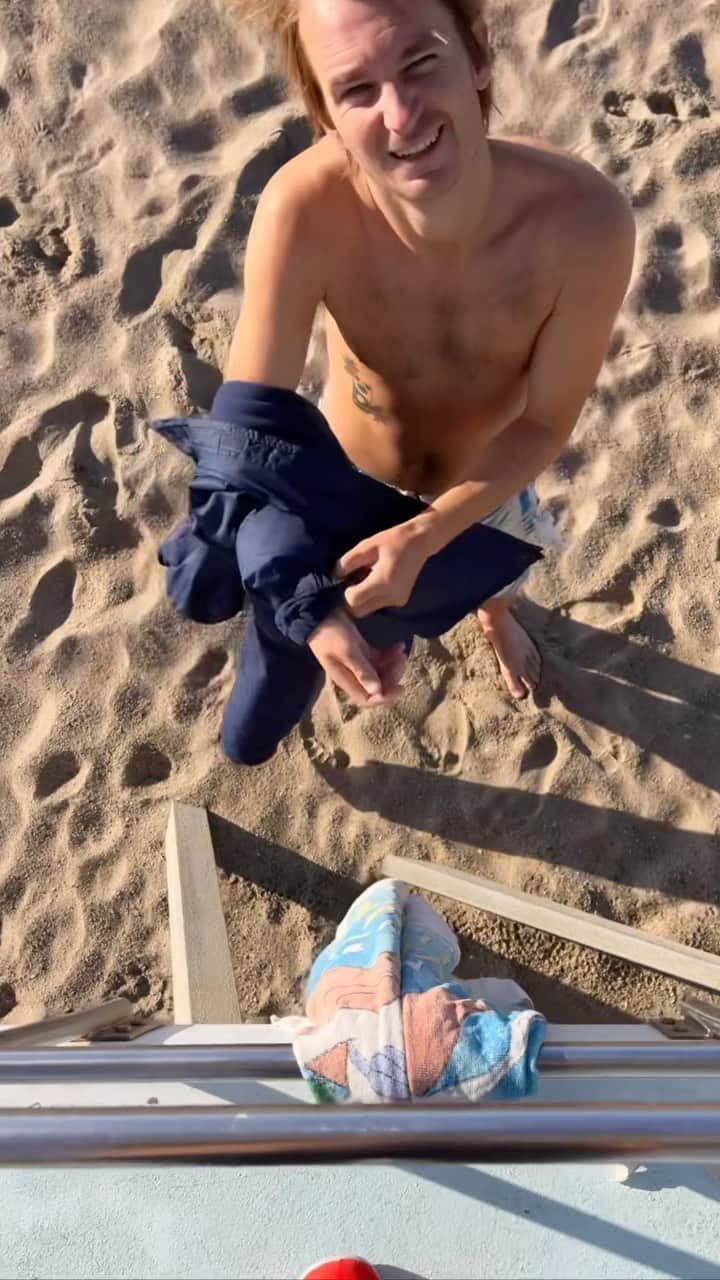 モーガン・キングのインスタグラム：「Happy Birthday ☀️」