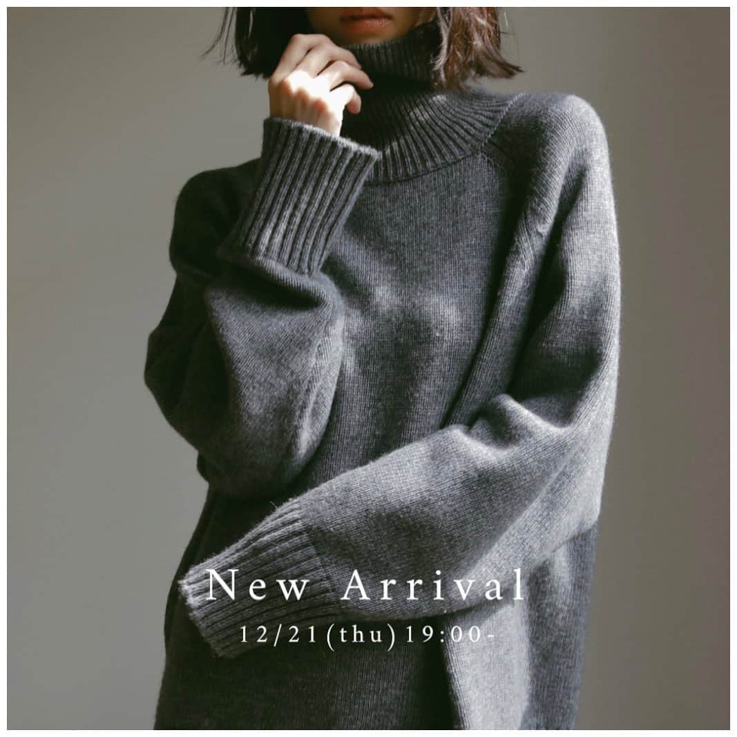 ETRÉ TOKYOのインスタグラム：「. New Arrival 12/21(木)19:00-  新作アイテムをオンラインストアにて先行公開中 プロフィールTOPのURLよりご覧ください  #etretokyo #etre #etretokyostore #newarrival #2023etreaw #エトレトウキョウ #エトレ #新作発売」