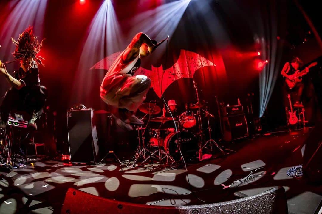 Sugiさんのインスタグラム写真 - (SugiInstagram)「@sim_japan “PLAYDEAD” WORLD TOUR SEASON 1 at 奈良 EVANS CASTLE HALL @knosisofficial 最高過ぎた。一日中楽しくテンション爆上がりでした！ Photos by @takashi_konuma」12月18日 18時23分 - sugi_coldrain