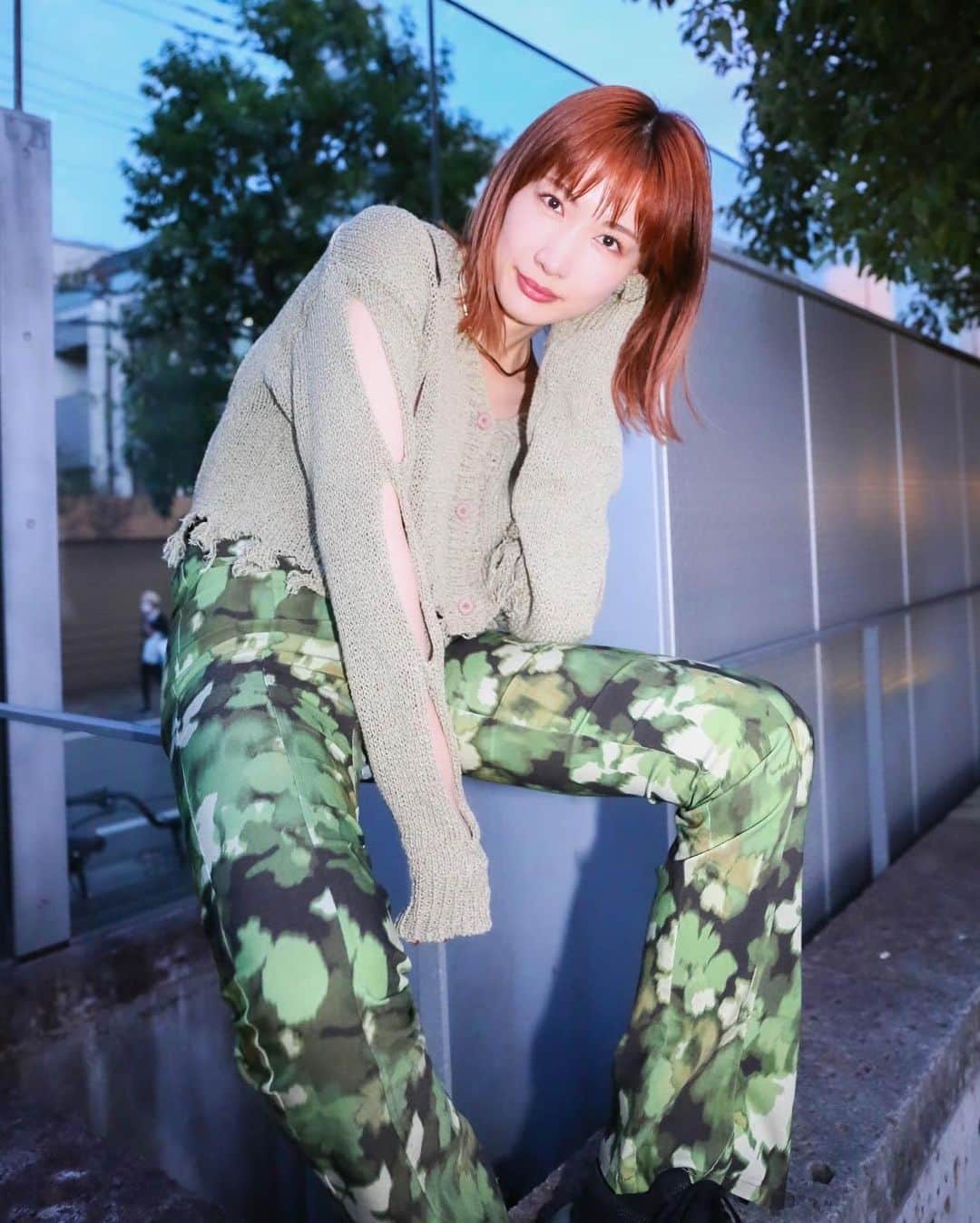 中嶋イッキュウさんのインスタグラム写真 - (中嶋イッキュウInstagram)「だいすきな @desigual のパンツ☀️  📷 @kaooochi1226 ありがとう✨  #newdesigual #PR」12月18日 19時12分 - ikkyu193