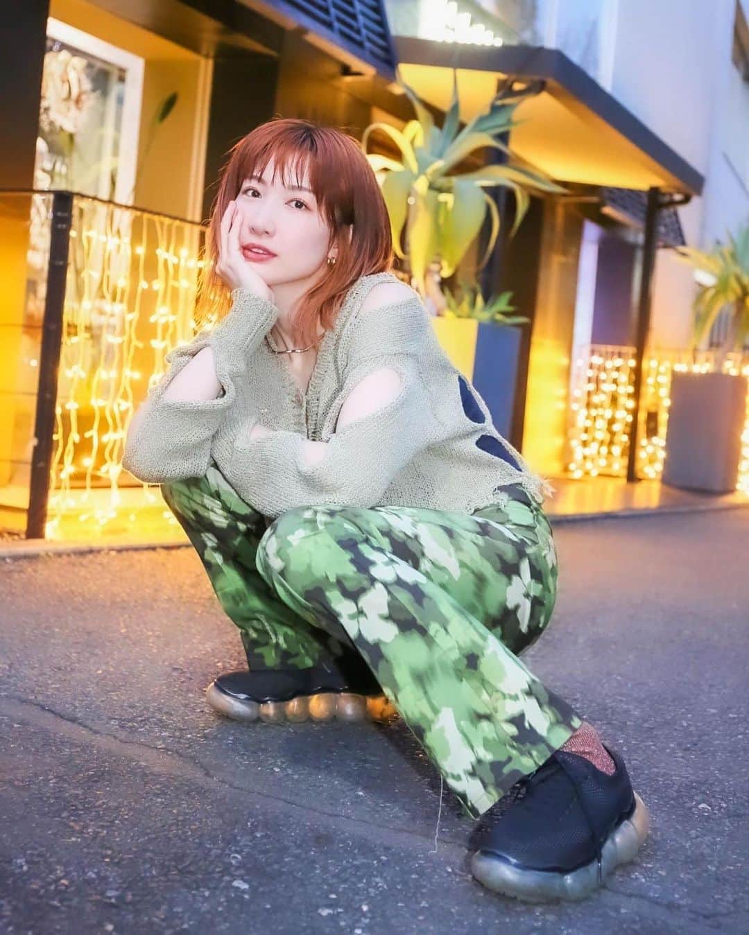 中嶋イッキュウさんのインスタグラム写真 - (中嶋イッキュウInstagram)「だいすきな @desigual のパンツ☀️  📷 @kaooochi1226 ありがとう✨  #newdesigual #PR」12月18日 19時12分 - ikkyu193