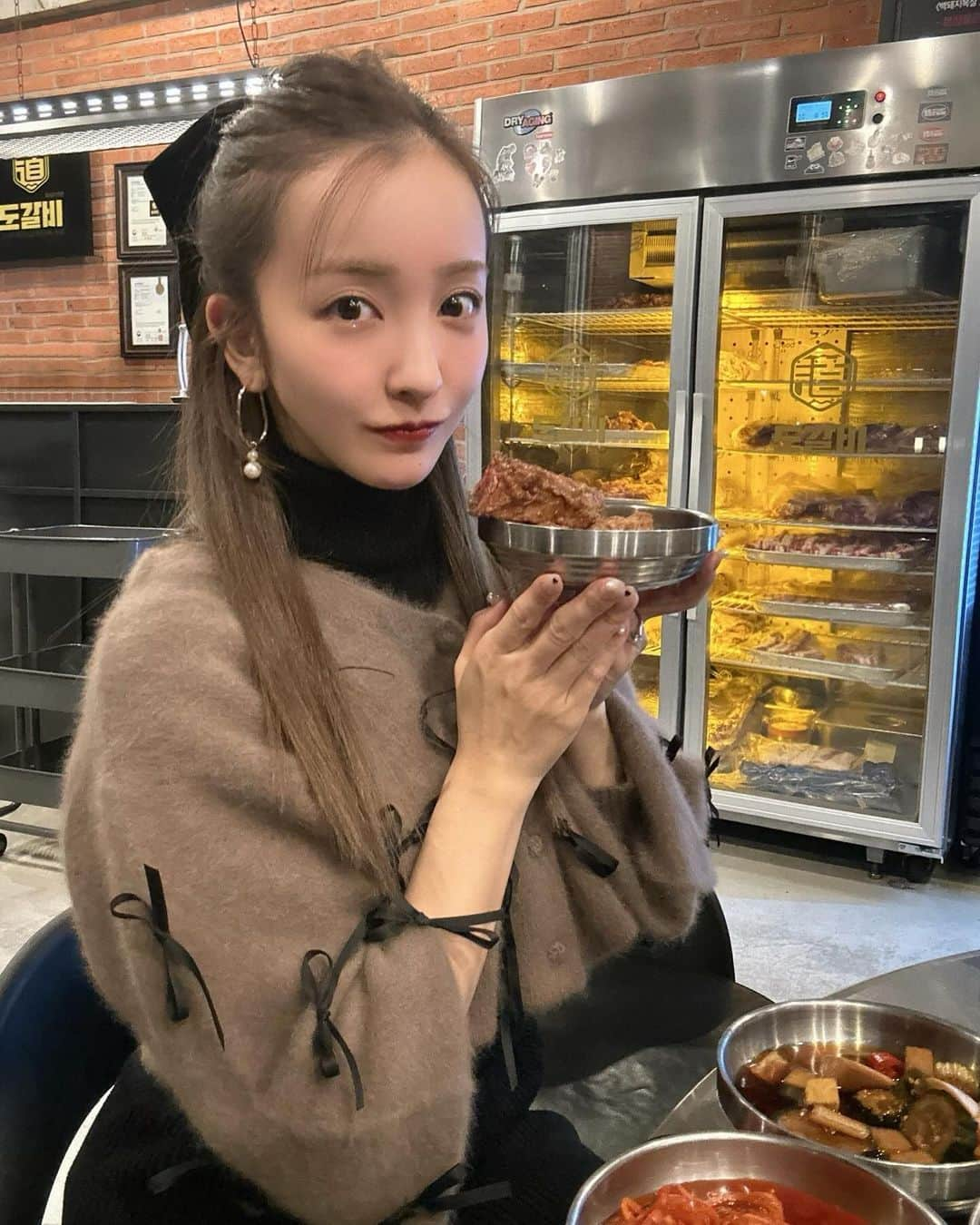 板野友美さんのインスタグラム写真 - (板野友美Instagram)「サムギョプサル美味しかった🤤💕」12月18日 19時19分 - tomo.i_0703