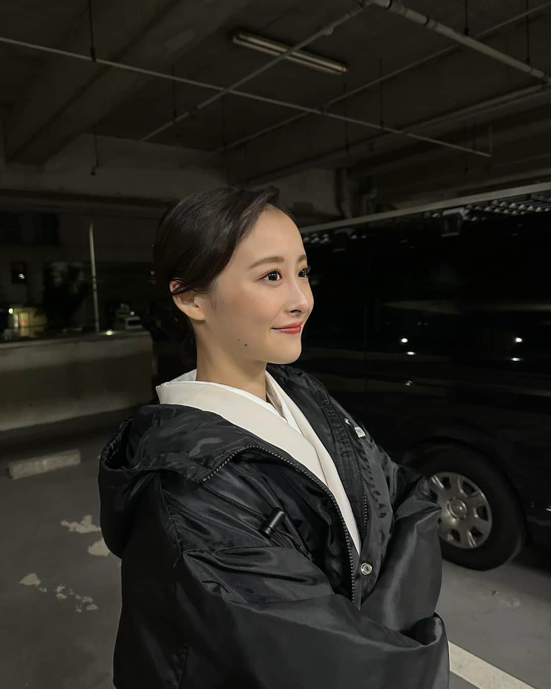谷川奈々穂さんのインスタグラム写真 - (谷川奈々穂Instagram)「日本テレビ「1周回って知らない話」3時間スペシャル  12/20 夜7:00より放送です！  藤原紀香さん役で出演させていただきます 是非☺︎︎︎︎  #1周回って知らない話」12月18日 19時50分 - aizawa_natsuki_