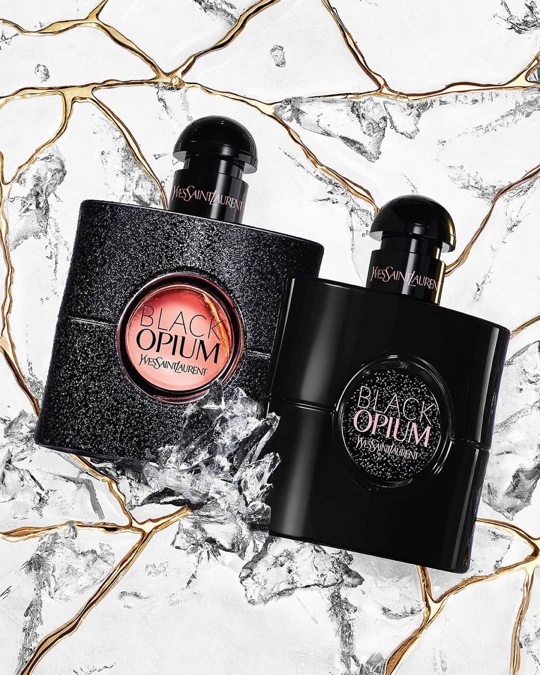 Yves Saint Laurent Beautyのインスタグラム：「Step into a wild celebration for the season with the intoxicating scent of BLACK OPIUM EAU DE PARFUM and BLACK OPIUM LE PARFUM.  #YSLBeauty #Holidays #BlackOpium」