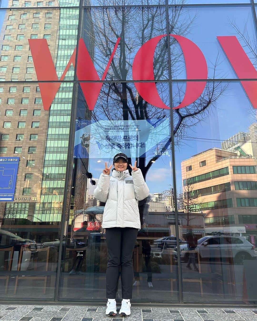 ユ・へランさんのインスタグラム写真 - (ユ・へランInstagram)「해란이 두명👭🏻  앞으로도 잘부탁드립니다🫶  #케이삼흥」12月4日 14時40分 - haeran_ryu