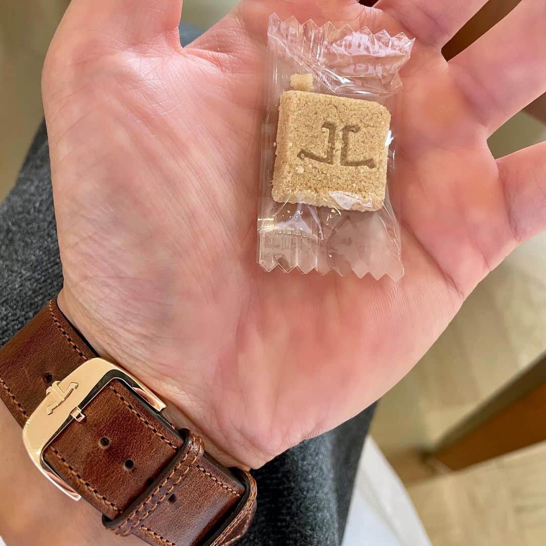 キム・ウビンのインスタグラム：「⌚️🏭」