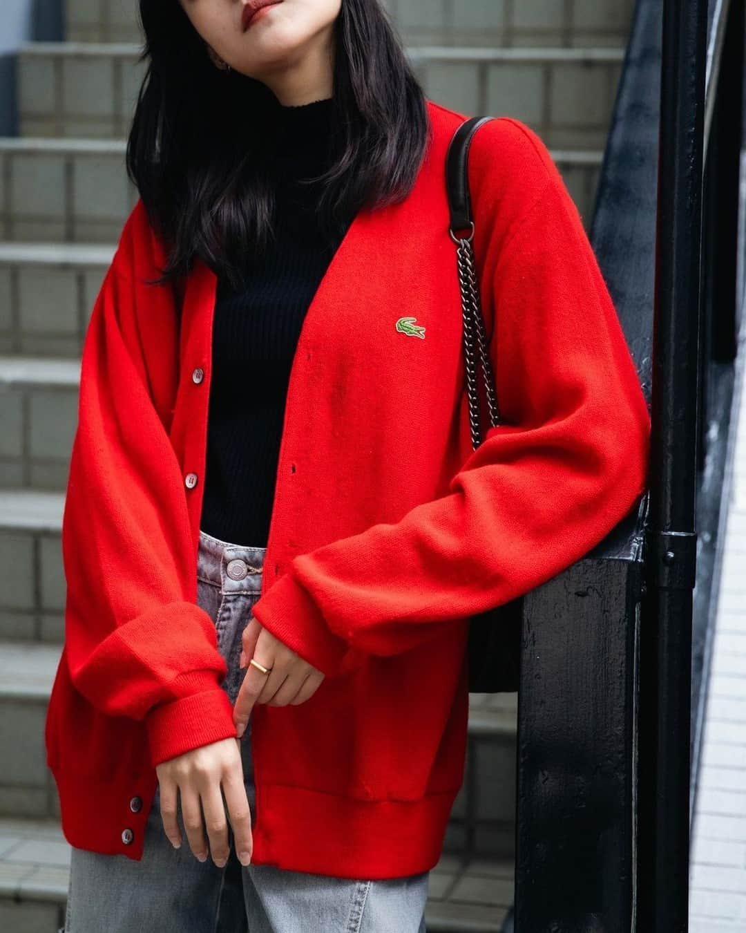 Fashionsnap.comさんのインスタグラム写真 - (Fashionsnap.comInstagram)「Name: HARUNA⁠ Occupation: model⁠ ⁠ Tops #LACOSTE⁠ Pants #ZARA⁠ Bag #ZARA⁠ Earrings #VivienneWestwood⁠ Ring #Jouete⁠ ⁠ Photo by @onokoro0710⁠ ⁠ #スナップ_fs #fashionsnap #fashionsnap_women」12月4日 10時00分 - fashionsnapcom