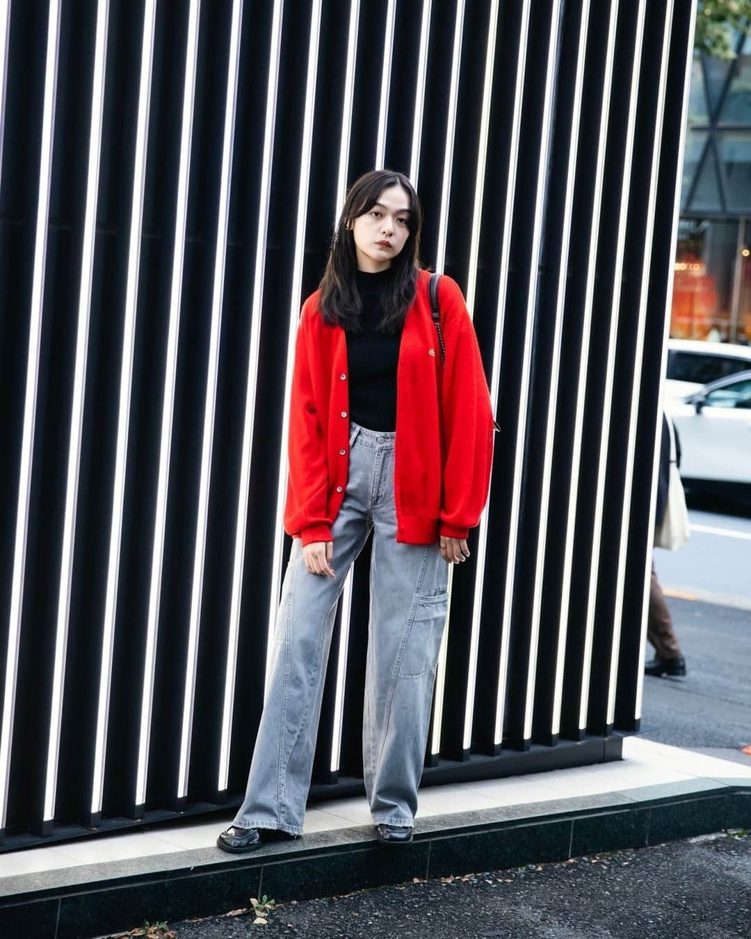 Fashionsnap.comのインスタグラム：「Name: HARUNA⁠ Occupation: model⁠ ⁠ Tops #LACOSTE⁠ Pants #ZARA⁠ Bag #ZARA⁠ Earrings #VivienneWestwood⁠ Ring #Jouete⁠ ⁠ Photo by @onokoro0710⁠ ⁠ #スナップ_fs #fashionsnap #fashionsnap_women」