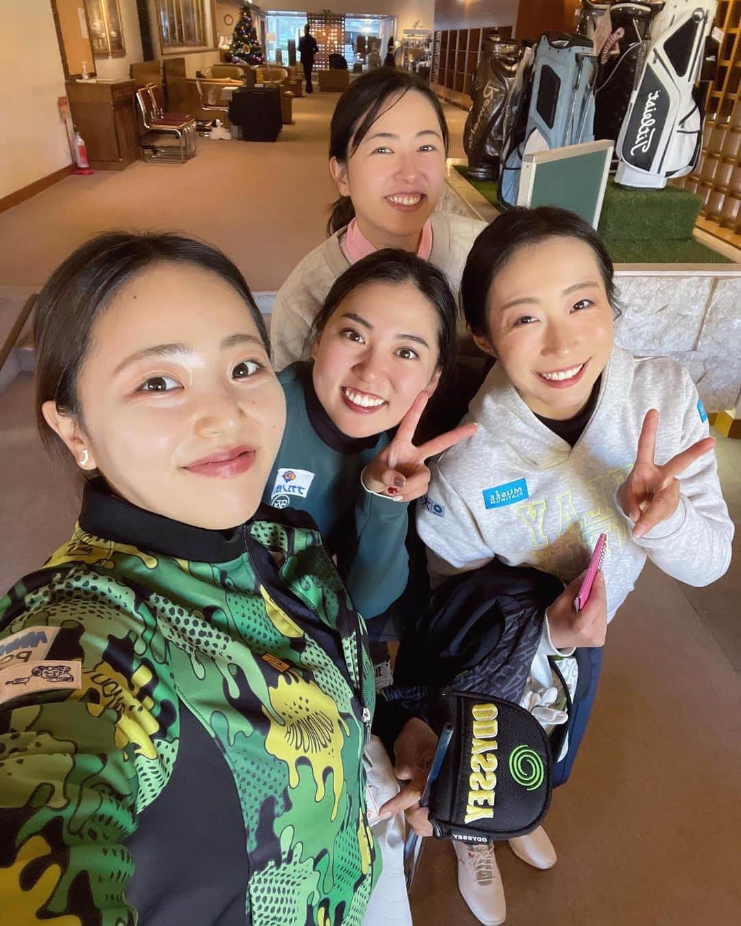 篠崎愛さんのインスタグラム写真 - (篠崎愛Instagram)「みんなに会えて嬉しかった~🫶💕 いつも爆笑させてくれるマイメンたちありがと〜🤣」12月4日 10時28分 - mana.s_golf