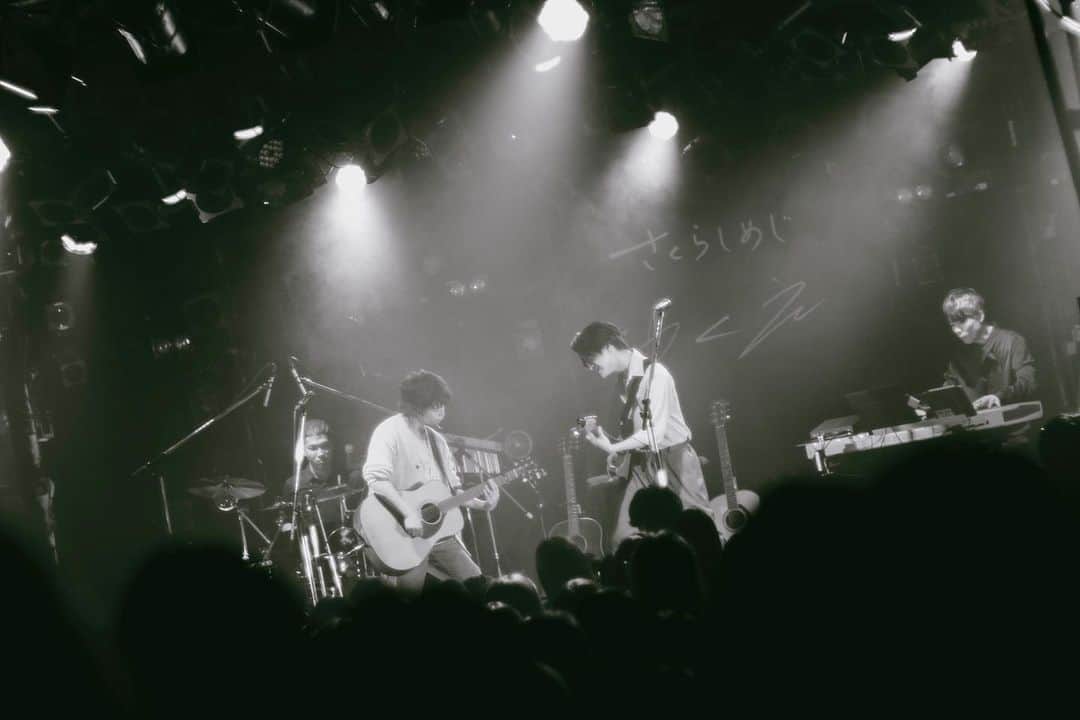 さくらしめじのインスタグラム：「2023.12.1 QUATTRO TOUR 2023 「ゆくえ」  Photo by Yuri Suzuki (@pbys_1986 )  #さくらしめじ #田中雅功 #髙田彪我 #さくらしめじ_ゆくえ」
