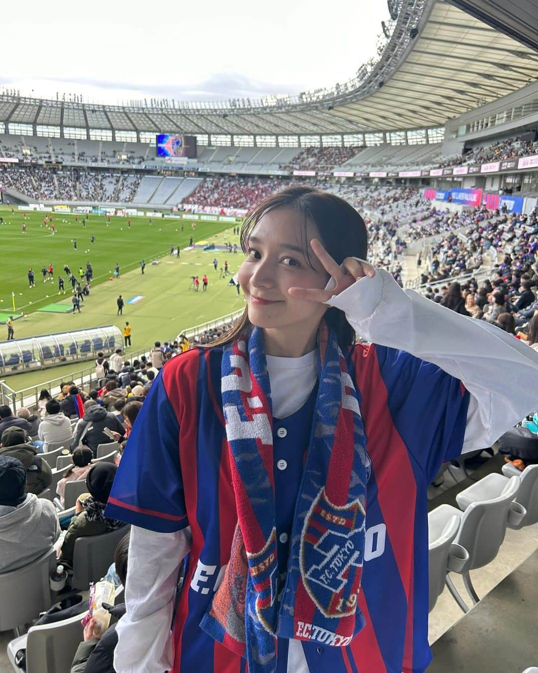 大西百合子さんのインスタグラム写真 - (大西百合子Instagram)「🐻‍❄️🍺⚽️  スタジアムが活気溢れてて、 行くとめっちゃパワーもらえるんだ〜、 それも楽しみのひとつだナ🔥  #onishiyuriko」12月4日 12時29分 - yurikooo_jpn