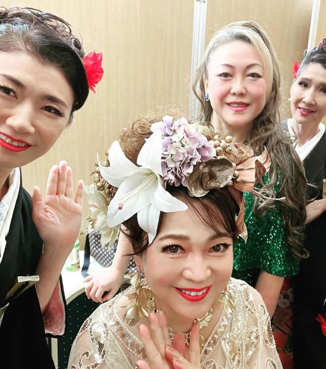 原めぐみさんのインスタグラム写真 - (原めぐみInstagram)「（原めぐみofficial）10pics photos NYCarnegie hall 凱旋コンサートが 八王子エルシィにて開催、ドリーマーズさん， 瀬戸カオリさん達と出演して参りました❣️ 沢山のあたたかいお客様に祝って貰えて 素敵な時間を過ごすことが出来ました💓  #ドリーマーズ  #原めぐみ #瀬戸カオリ #カーネギーホール #凱旋ライブ  #八王子エルシィ」12月4日 12時33分 - meguming.h