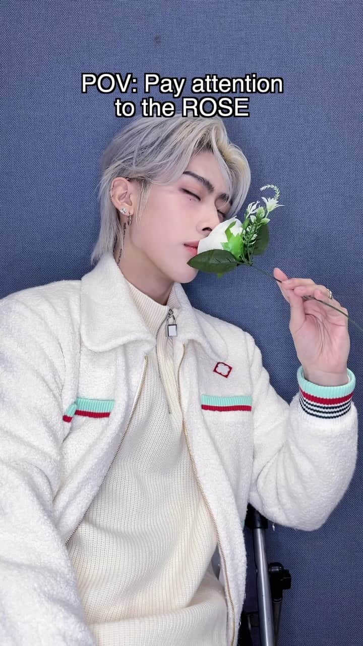 ZEROBASEONEのインスタグラム：「Pay attention to the ROSE  #ZEROBASEONE #ZB1 #제로베이스원 #RICKY #리키 #MELTINGPOINT #ZEROBASEONE_MELTINGPOINT #MELTINGPOINTchallenge」
