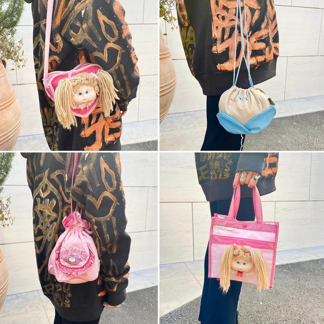 おもちゃやSPIRALのインスタグラム：「80's Cabbage Patch Kids Bag入荷しました🥬  持つとこんなサイズ感です☻ 使いやすいサイズです👜😭」