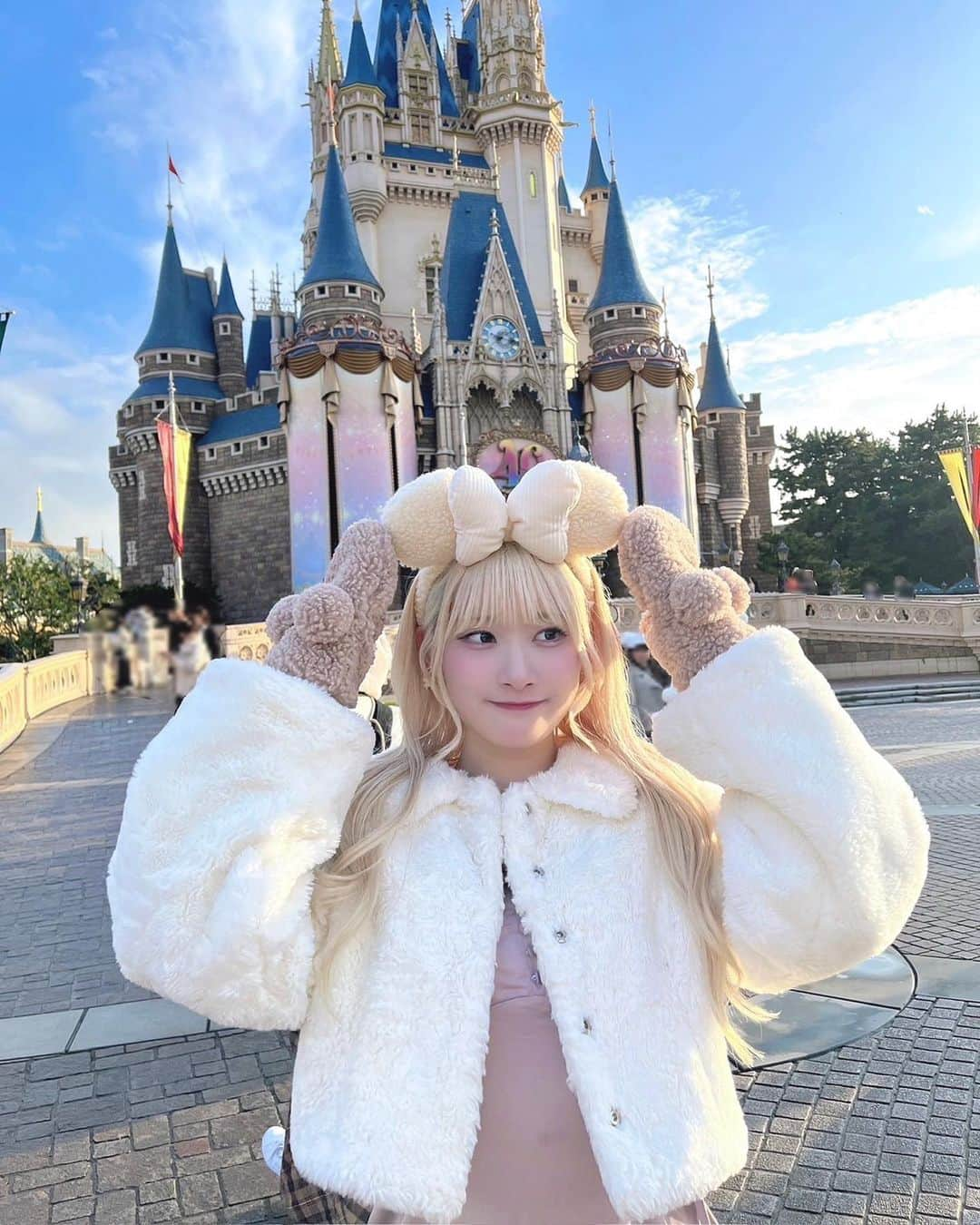 齋藤樹愛羅のインスタグラム：「🏰♡♡」