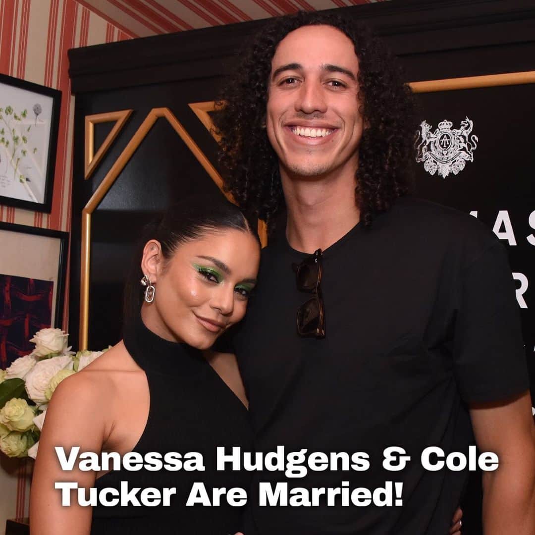 Just Jaredさんのインスタグラム写真 - (Just JaredInstagram)「Congratulations are in order for Vanessa Hudgens and Cole Tucker: they got married! Tap this photo at the LINK IN BIO for everything we know! #VanessaHudgens #ColeTucker Photo: Getty」12月5日 0時31分 - justjared