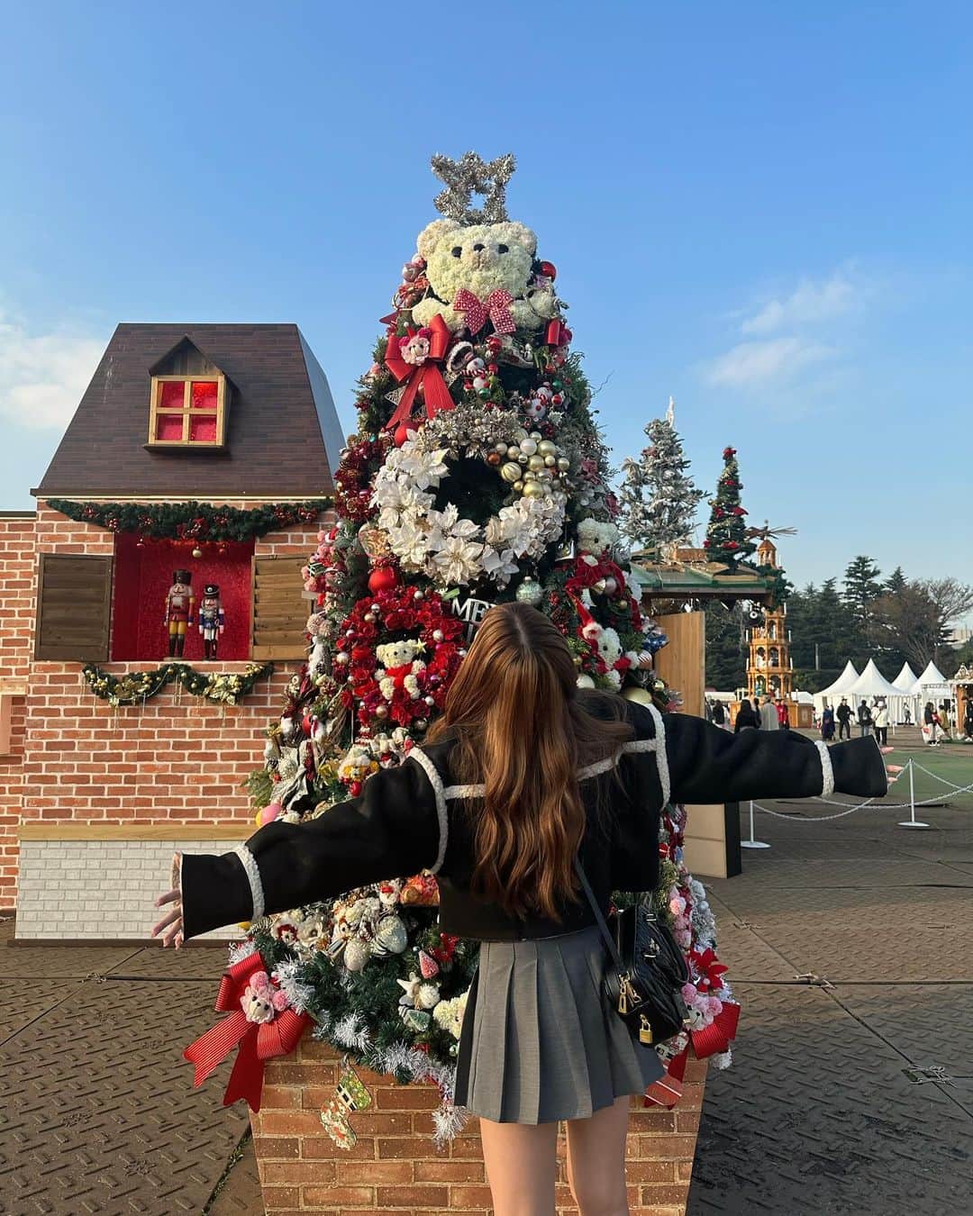 三原羽衣さんのインスタグラム写真 - (三原羽衣Instagram)「クリスマスマーケット行った時の🎄」12月5日 0時33分 - ui.mihara_official